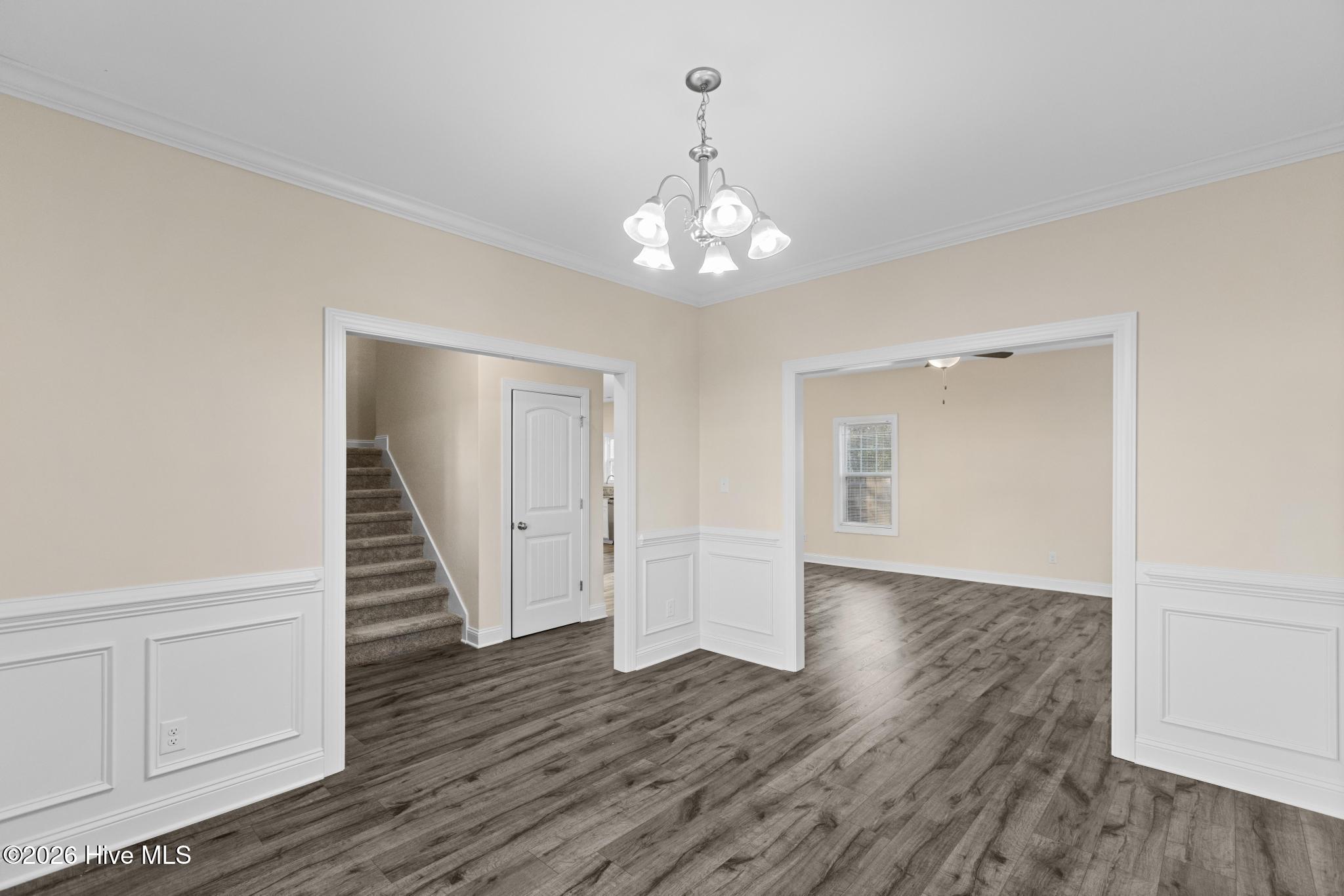 100560656 | Photo 12