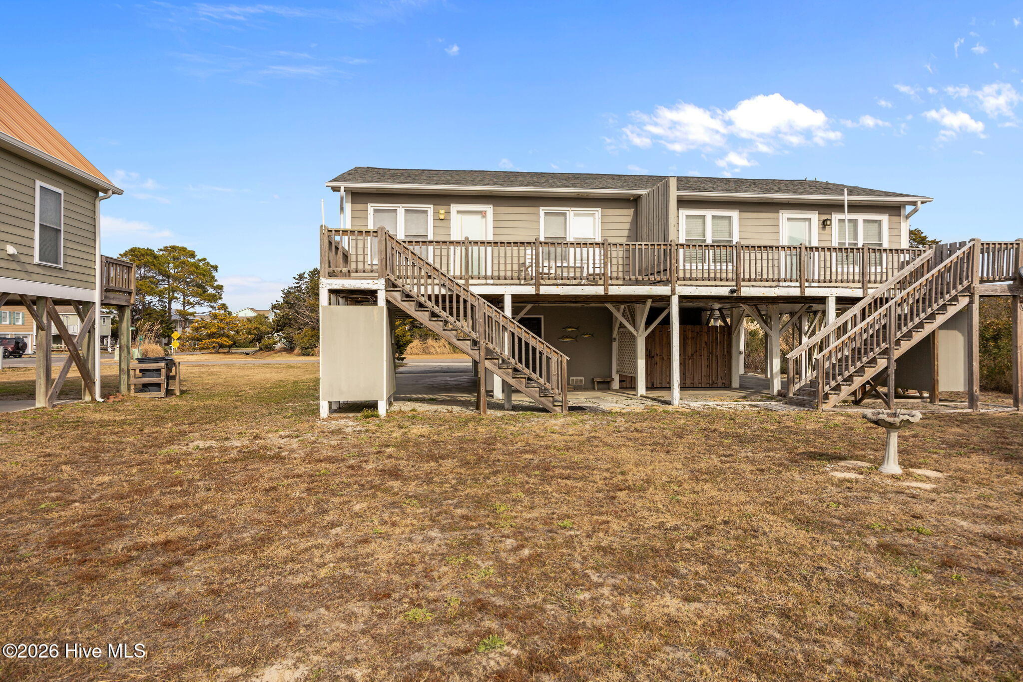 100547395 | Photo 16