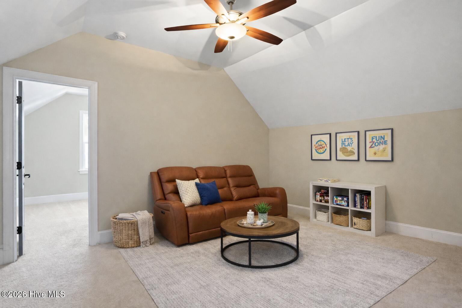 100564894 | Photo 26