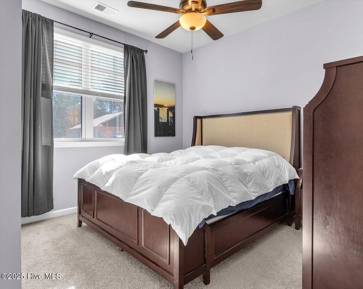 100539995 | Photo 36