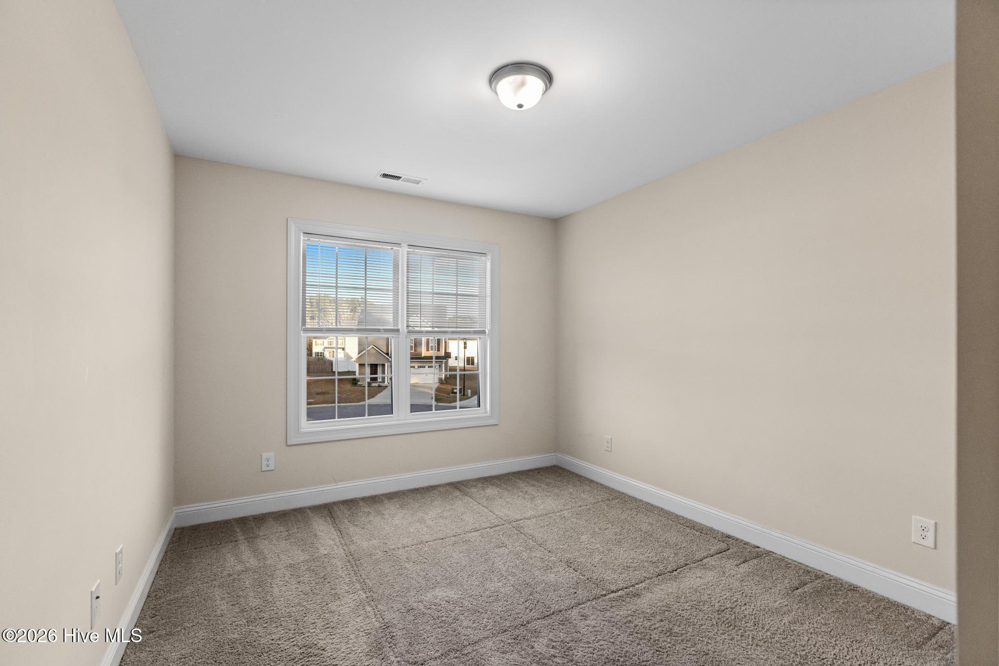 100560656 | Photo 27