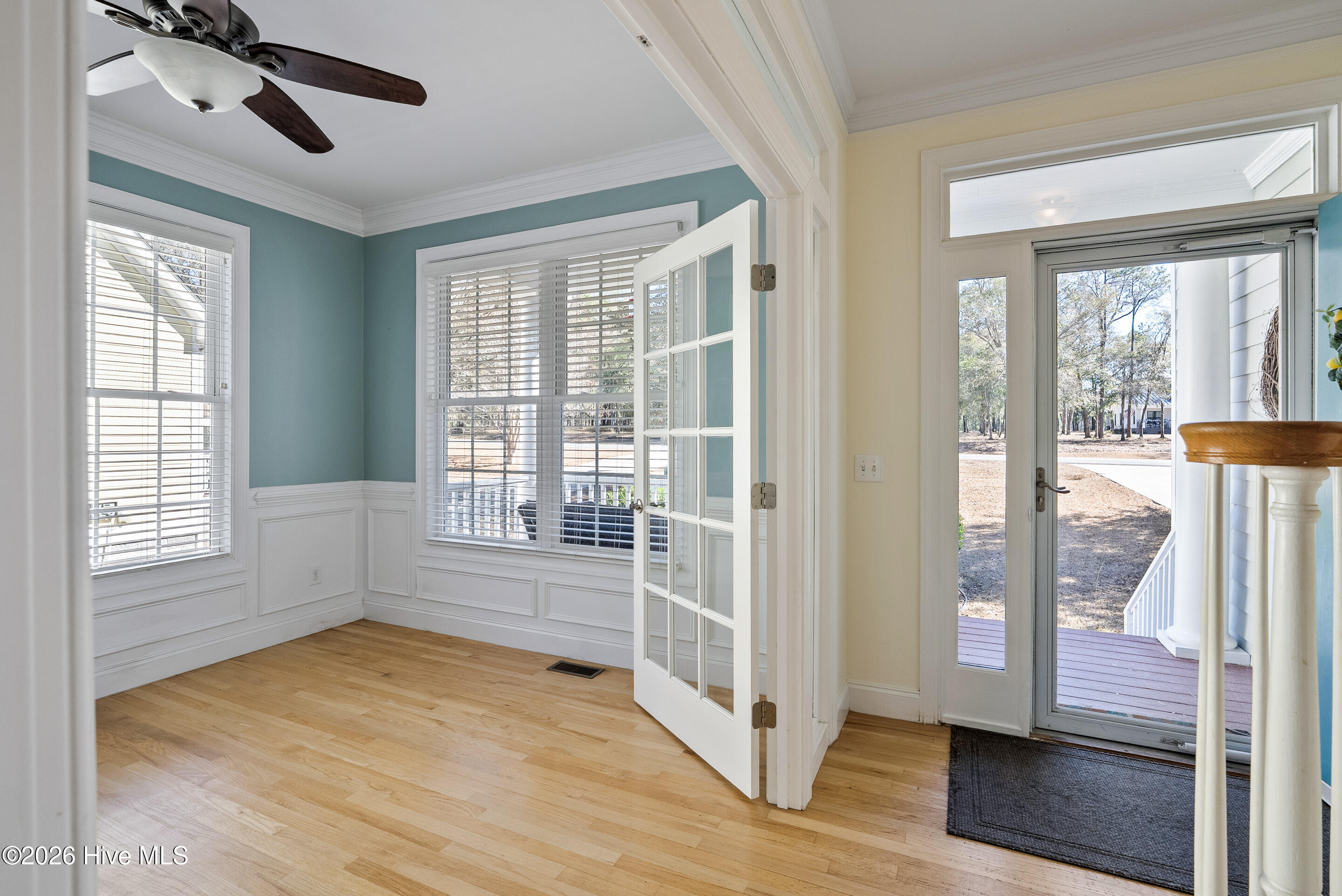 100520830 | Photo 16