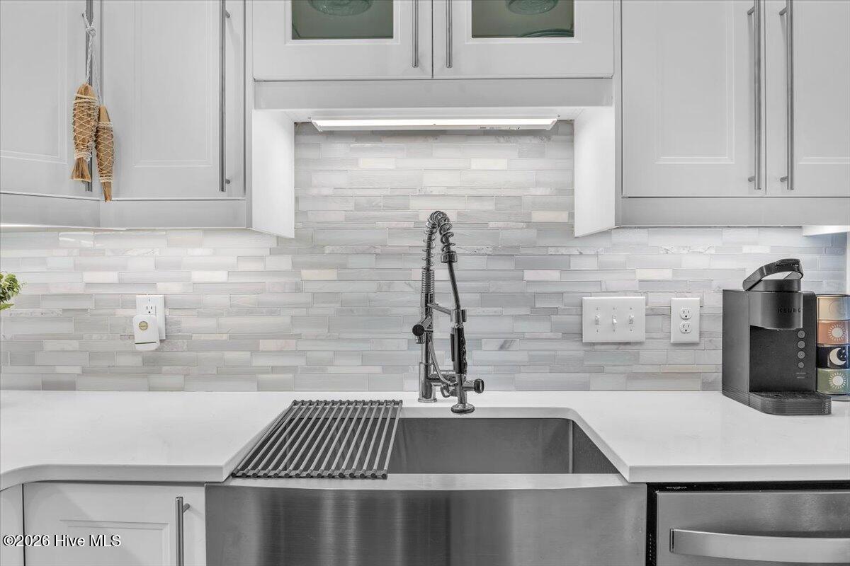 100550591 | Photo 20