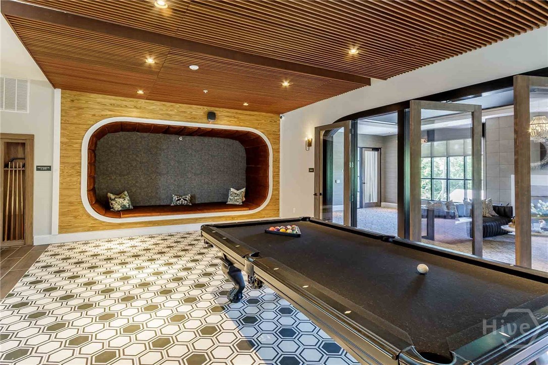 1150 E Perry Lane UNIT B4, Savannah, GA, 31404