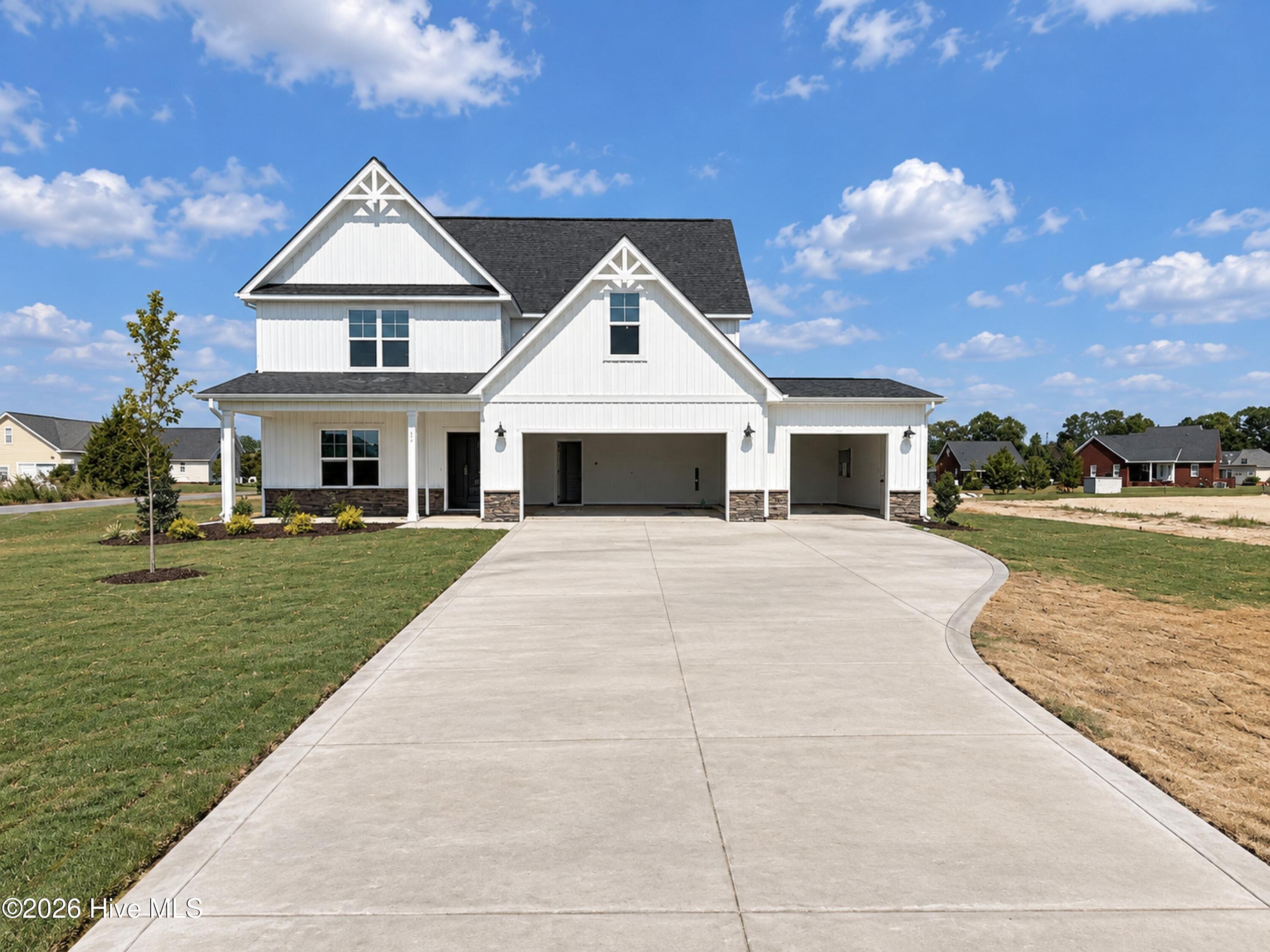 Photo 1 of Single family home for sale at 301 Hudson Village Dr, La Grange, NC 28551 | MLS# 100591805 | Listing updated on 2026-09-16