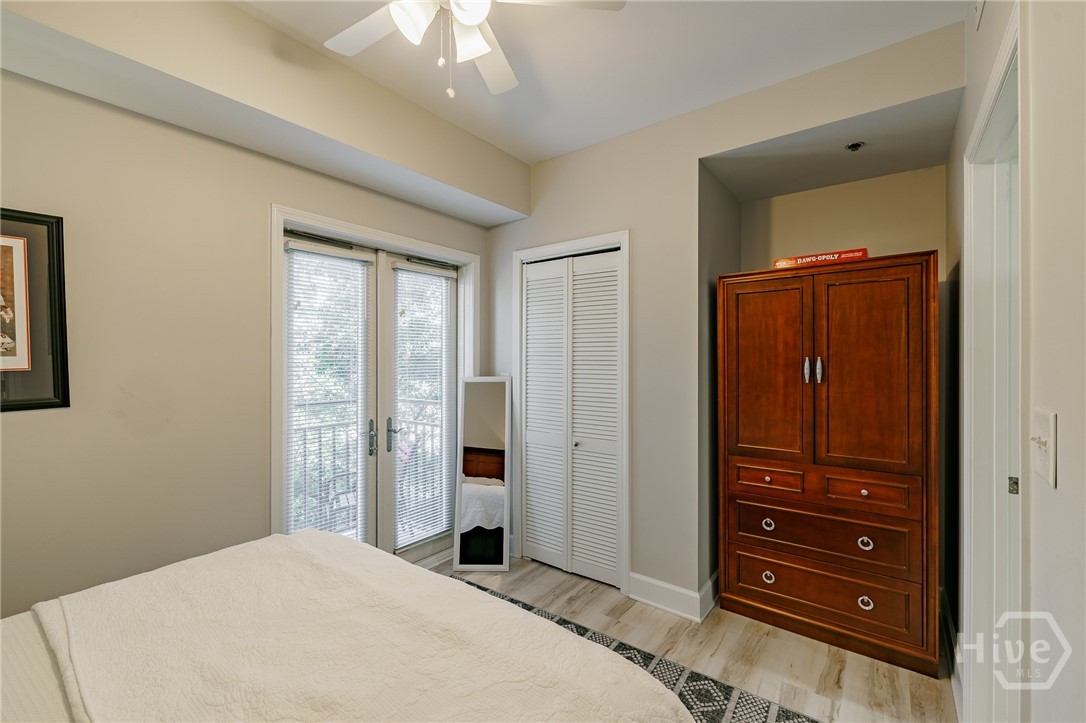 250 W Broad Street 521