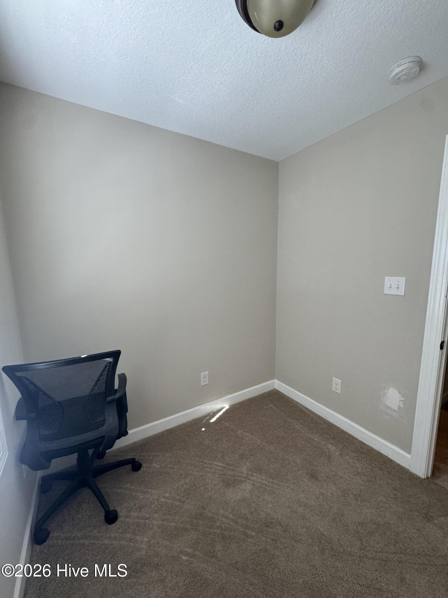 100566415 | Photo 12