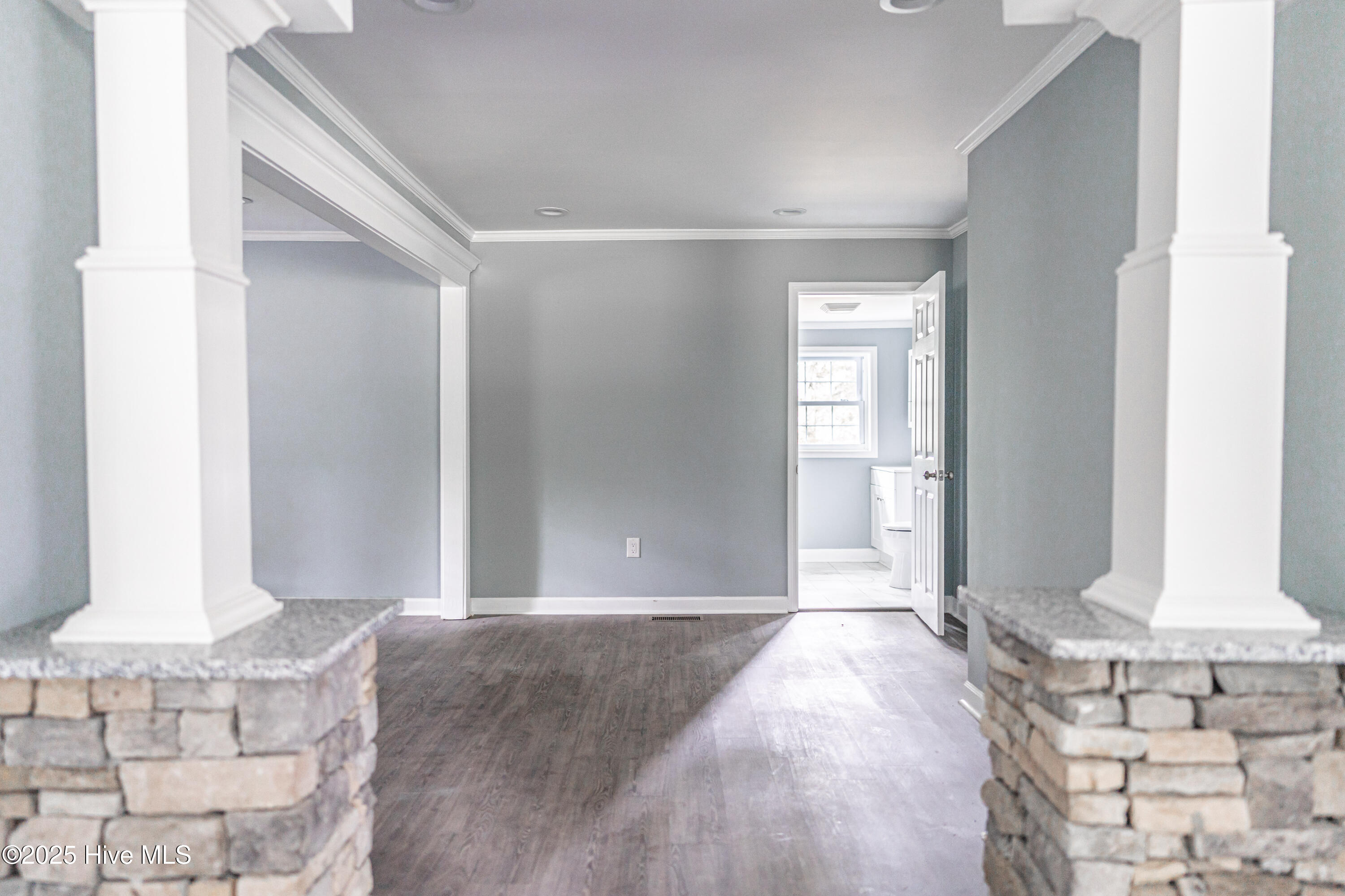 2396 Putnam Glendon Road
