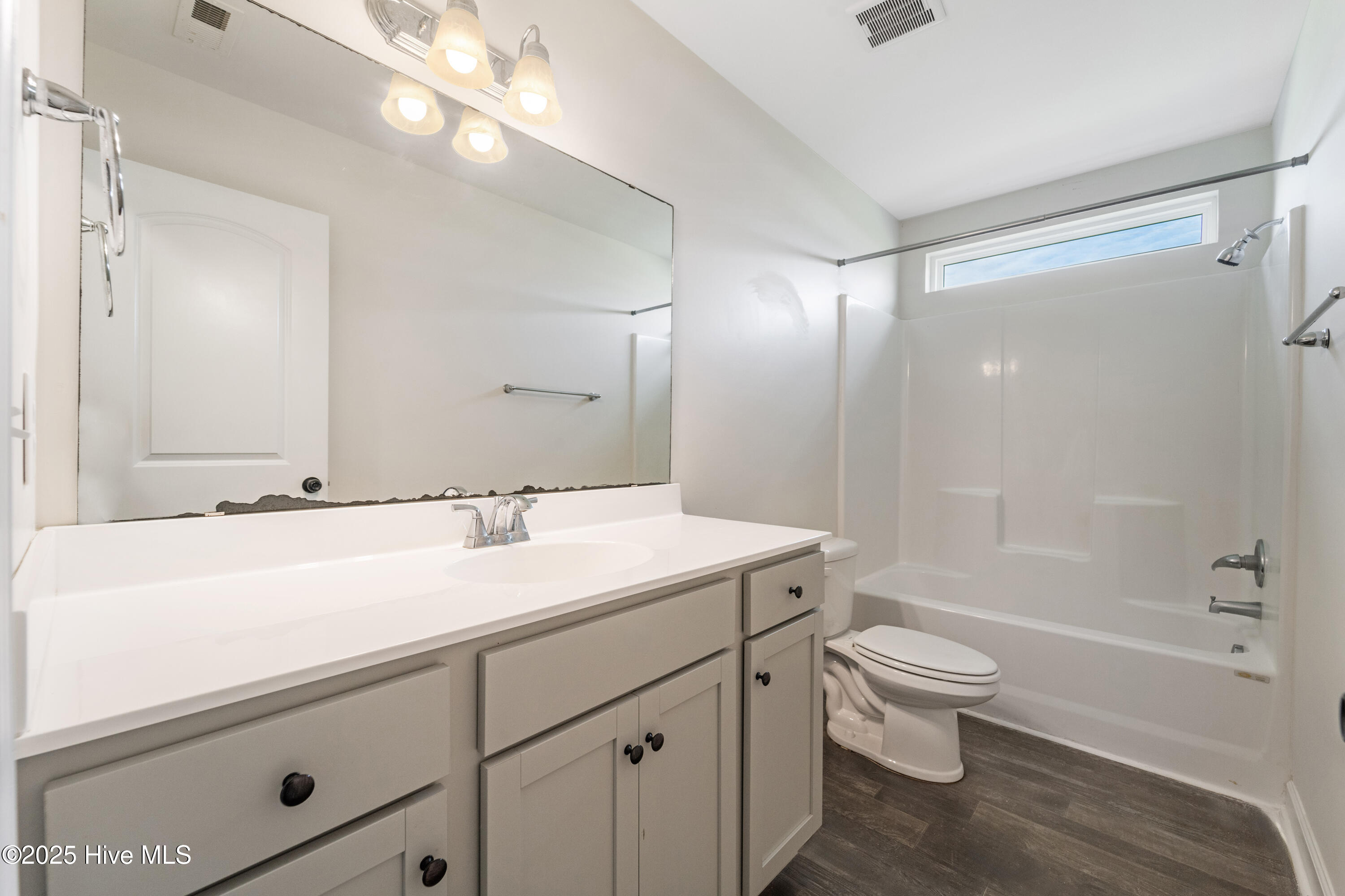 100534550 | Photo 20