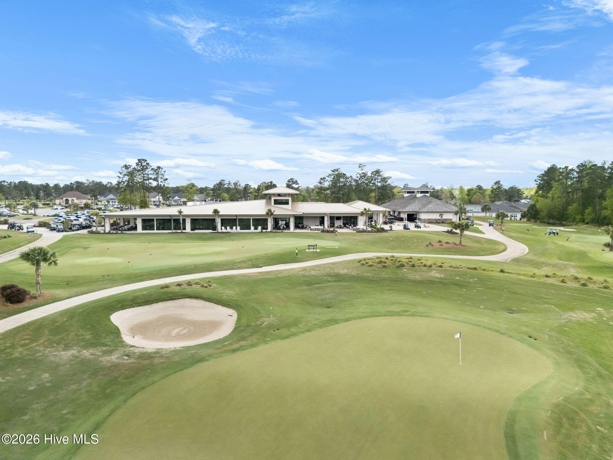 100565690 | Photo 71