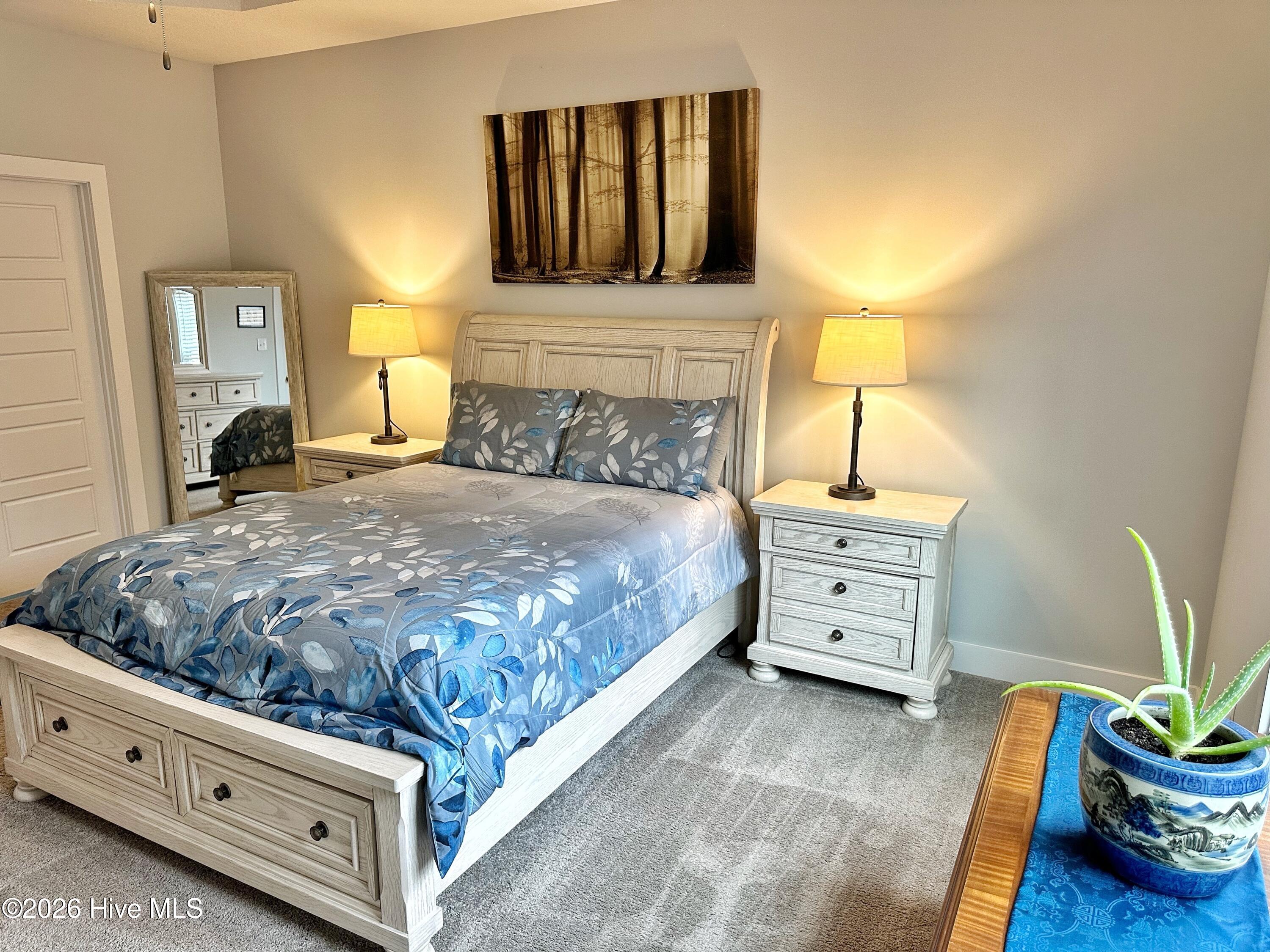 100555185 | Photo 27