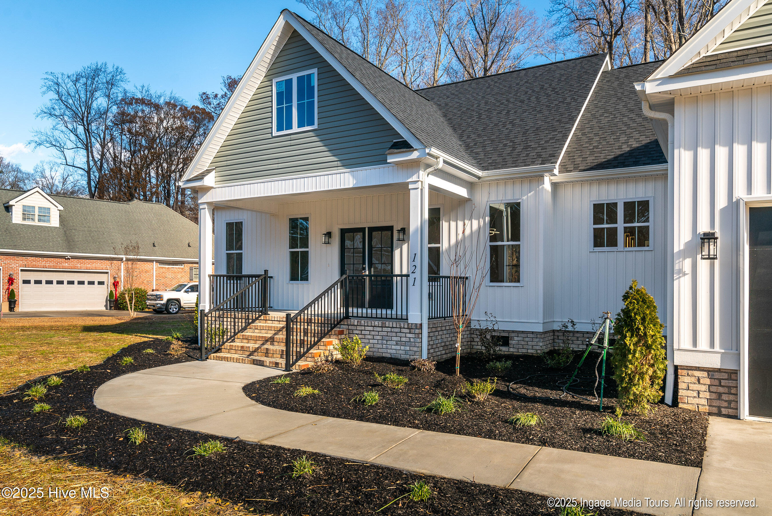 121 Castle Court, Washington, NC, 27889