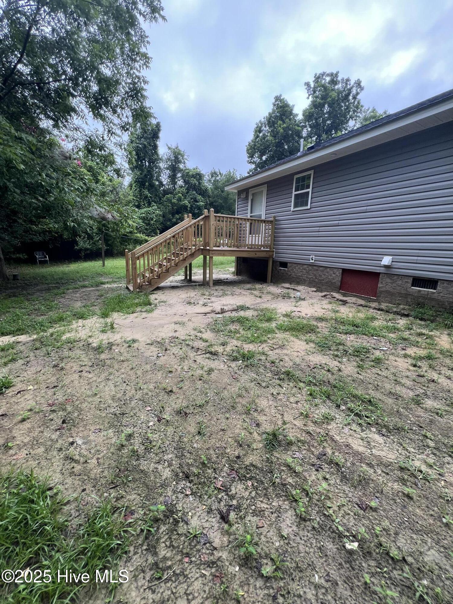 100526782 | Photo 17