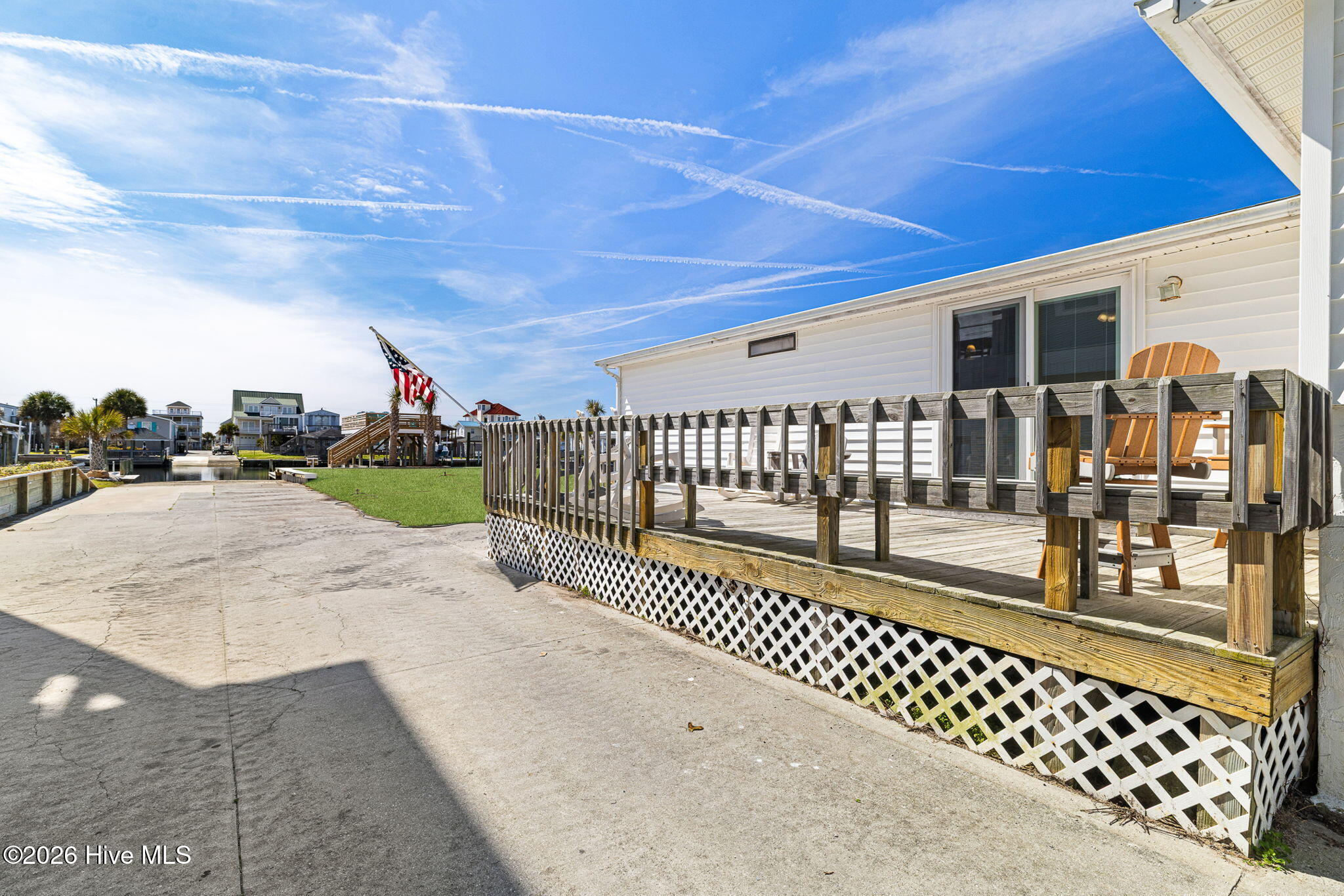 100561406 | Photo 13