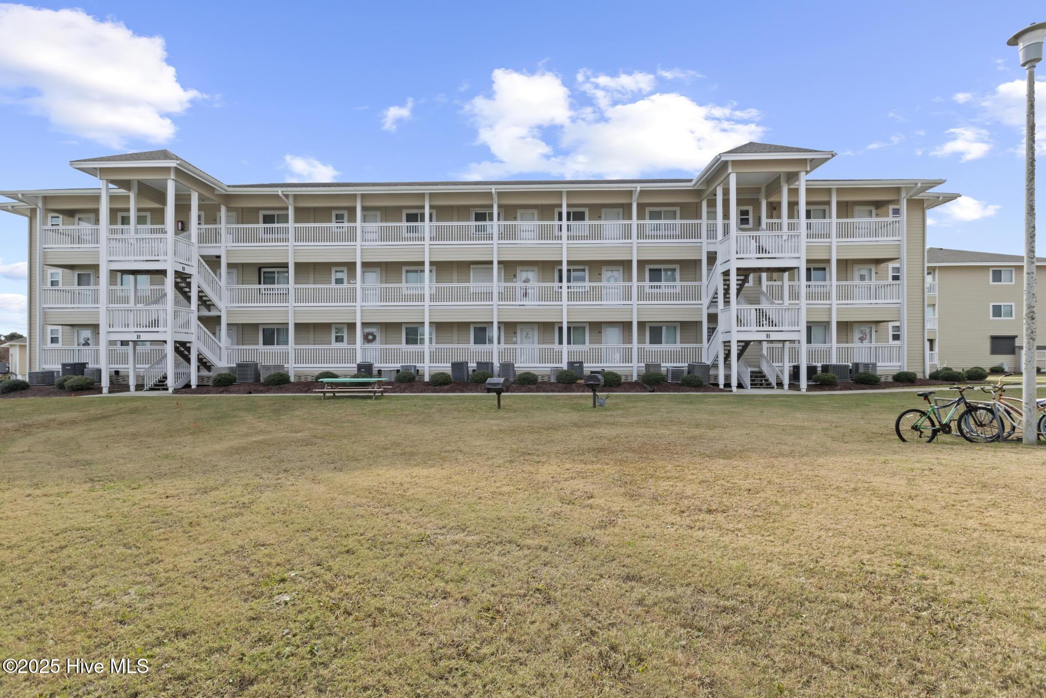 100544751 | Photo 19