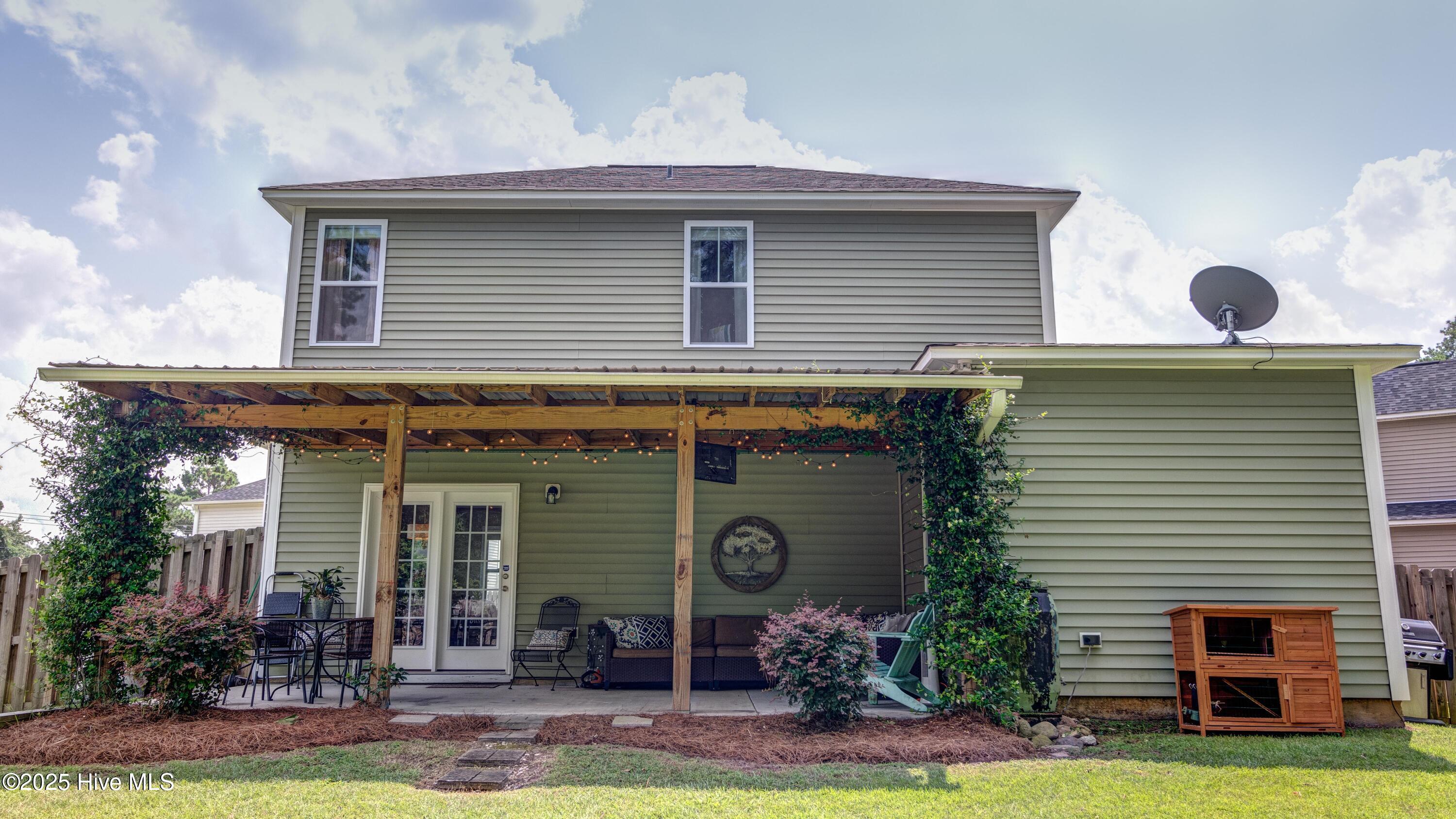 100540832 | Photo 24