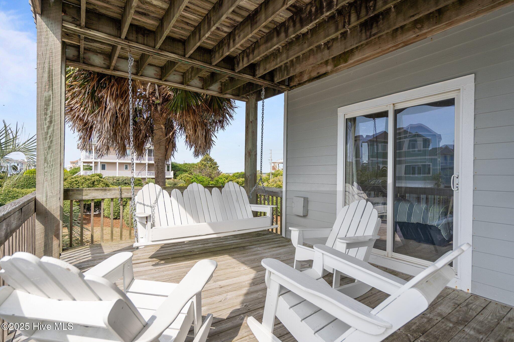 100506590 | Photo 52