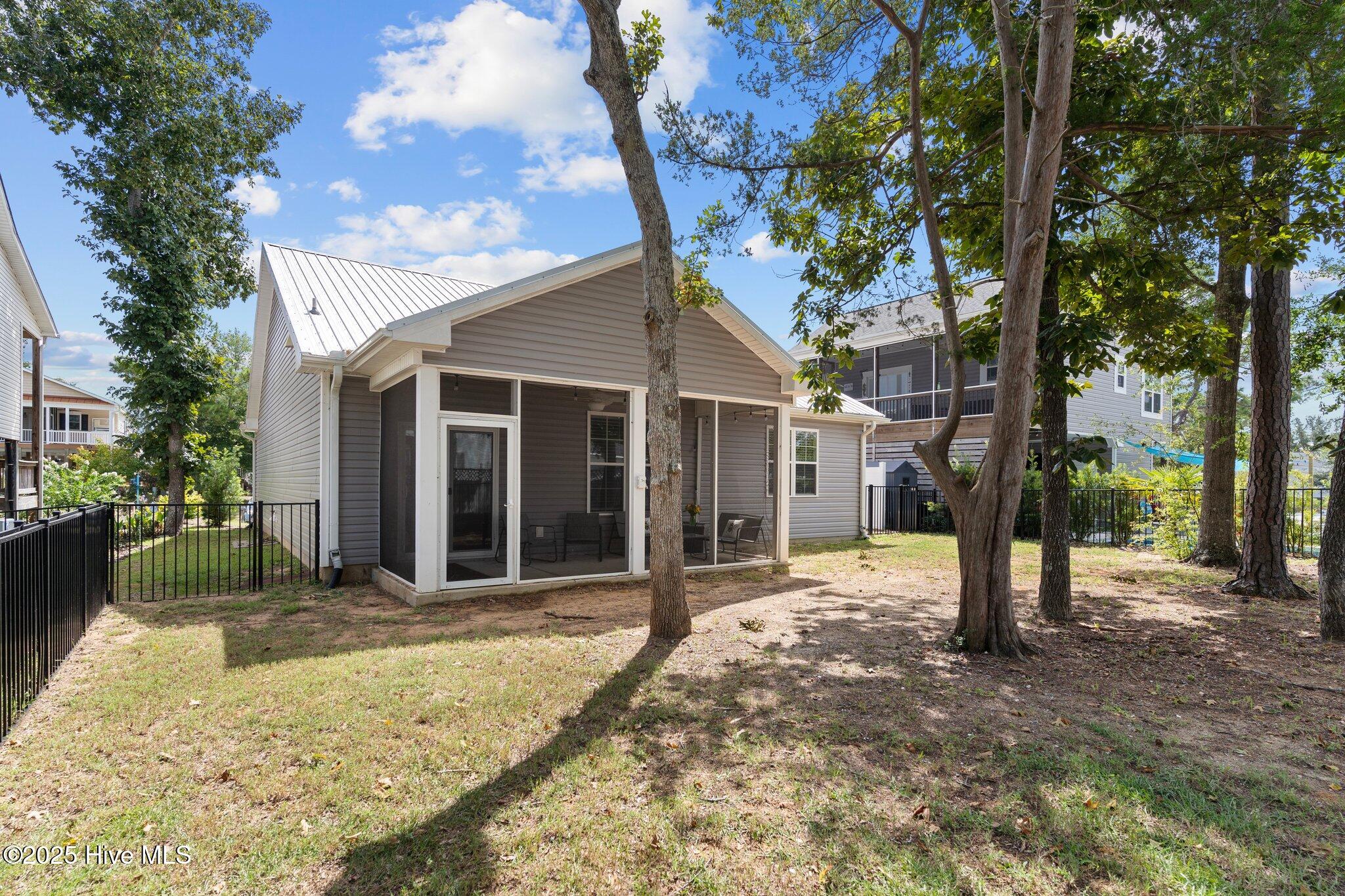 2-web-or-mls-BTS00813