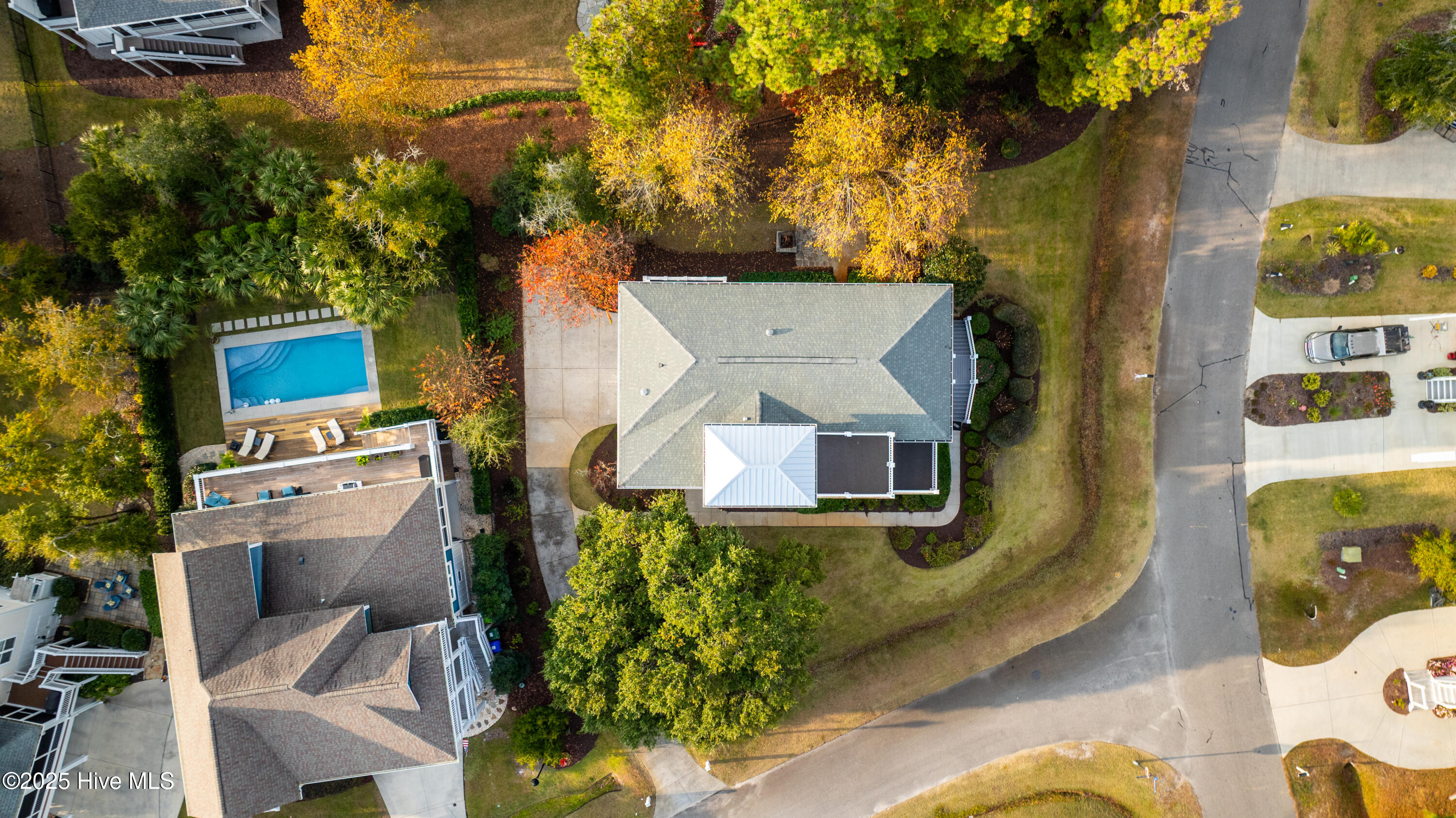 100544642 | Photo 49