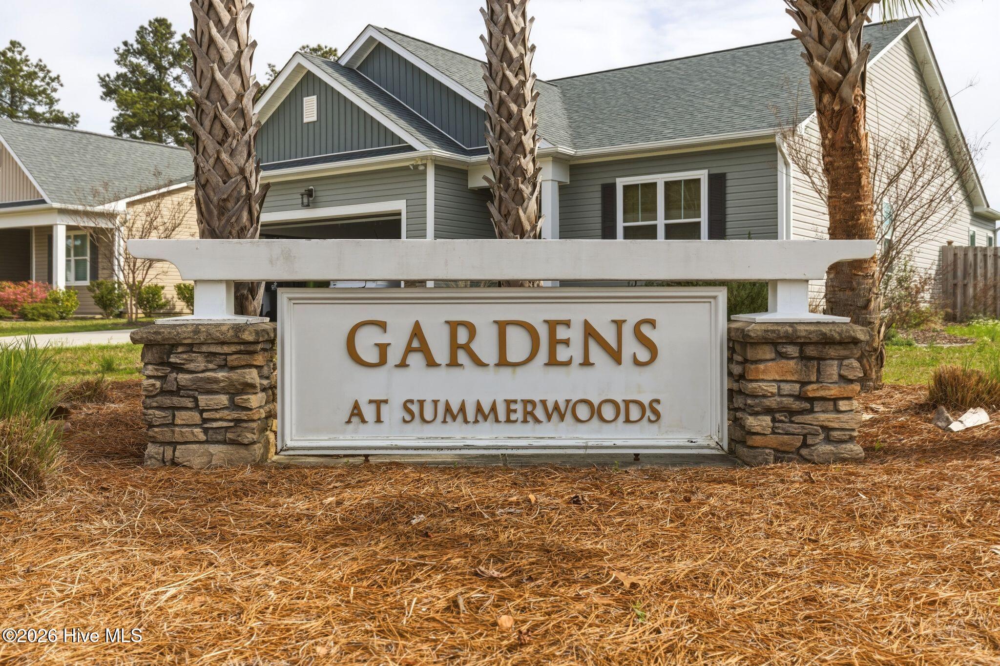 100563254 | Photo 73