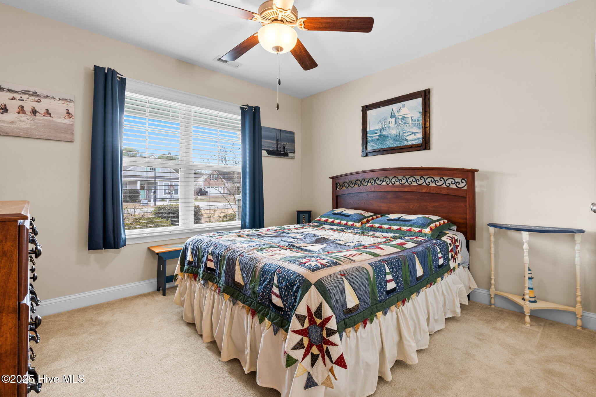 100546939 | Photo 25