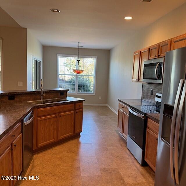 100541260 | Photo 14