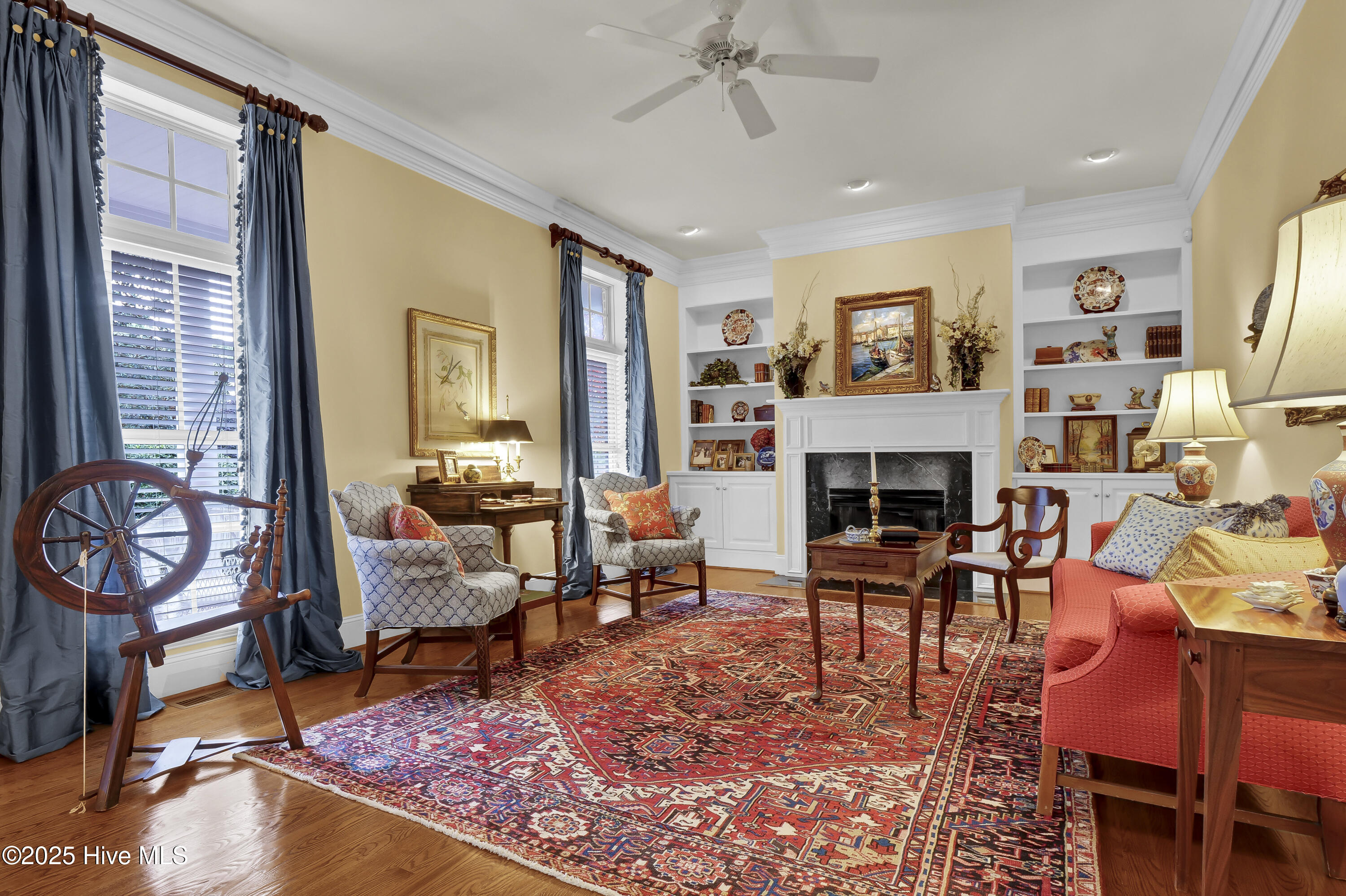 100559823 | Photo 10