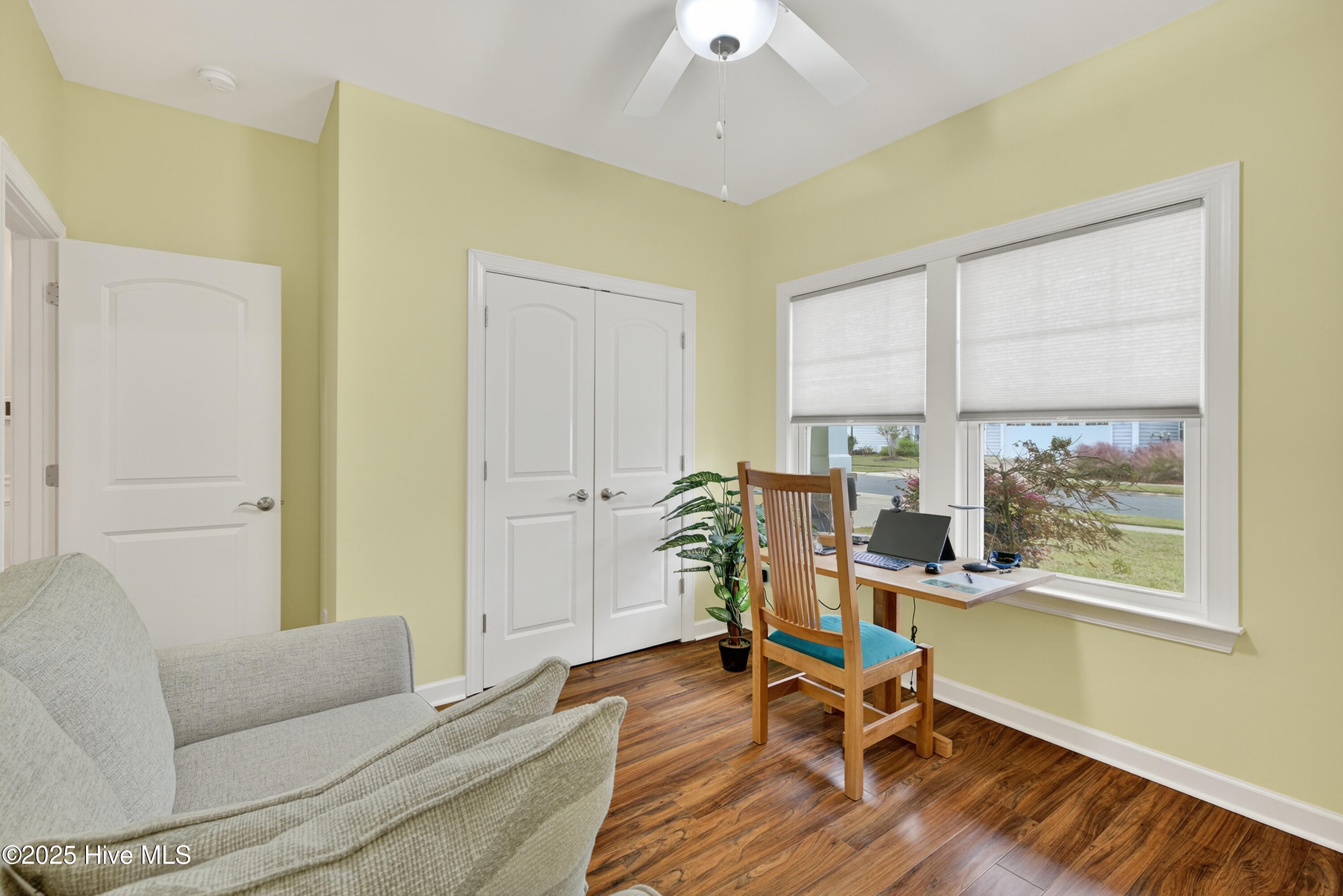 100537739 | Photo 28