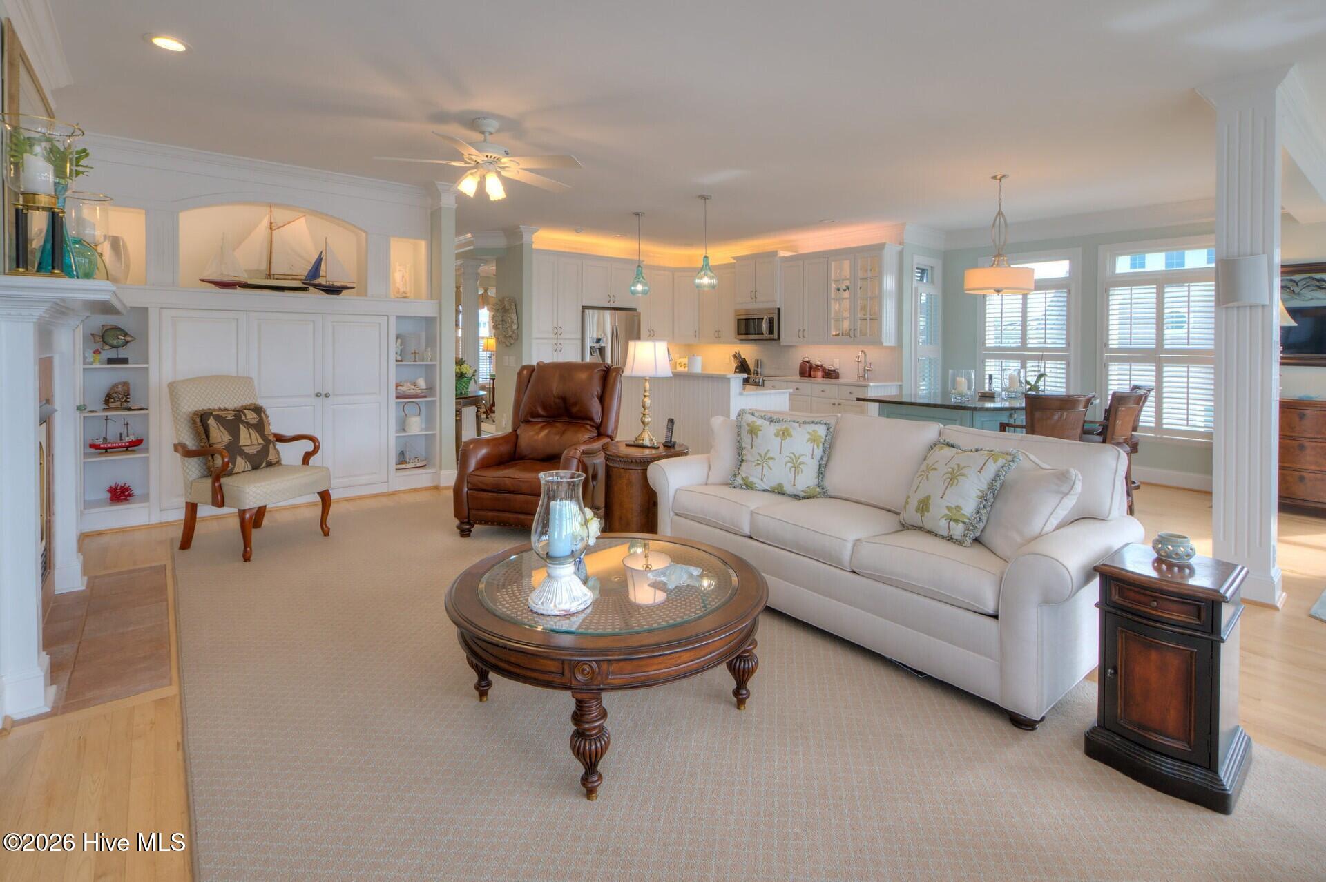 100553459 | Photo 19