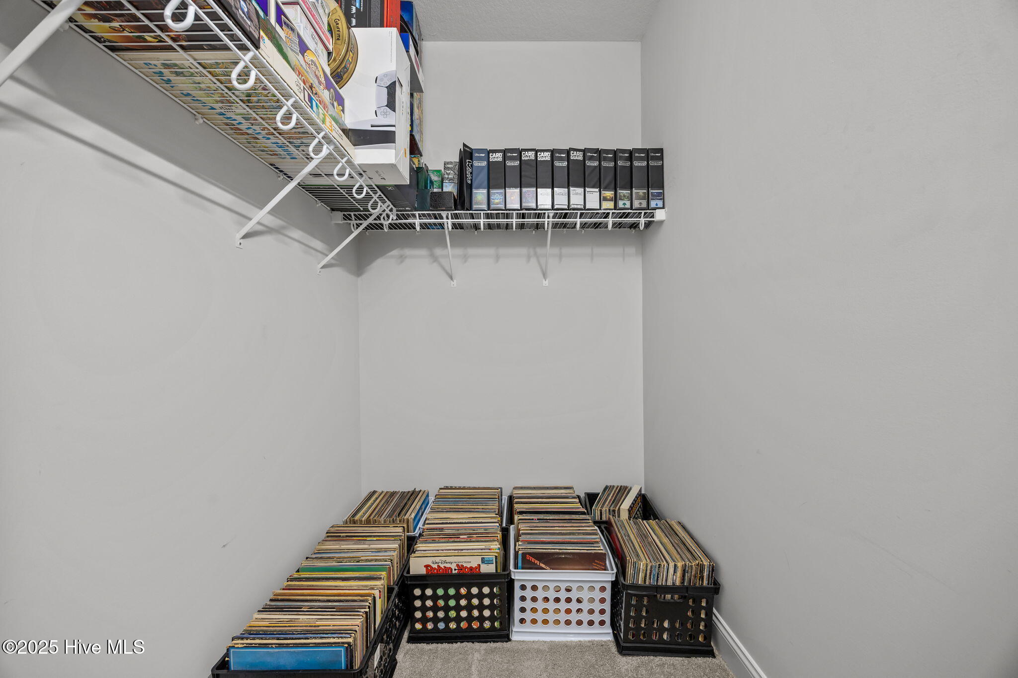 100539854 | Photo 25