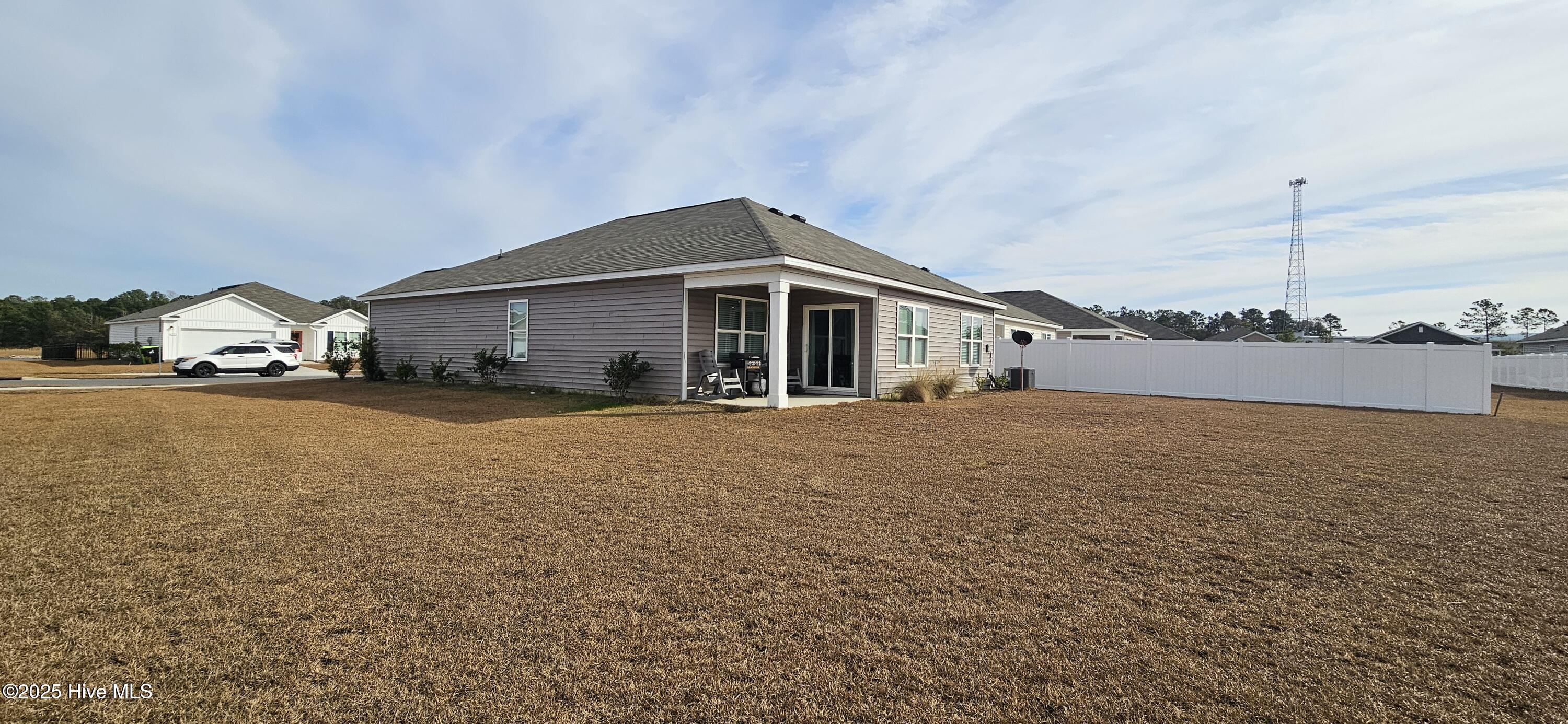 100545464 | Photo 33