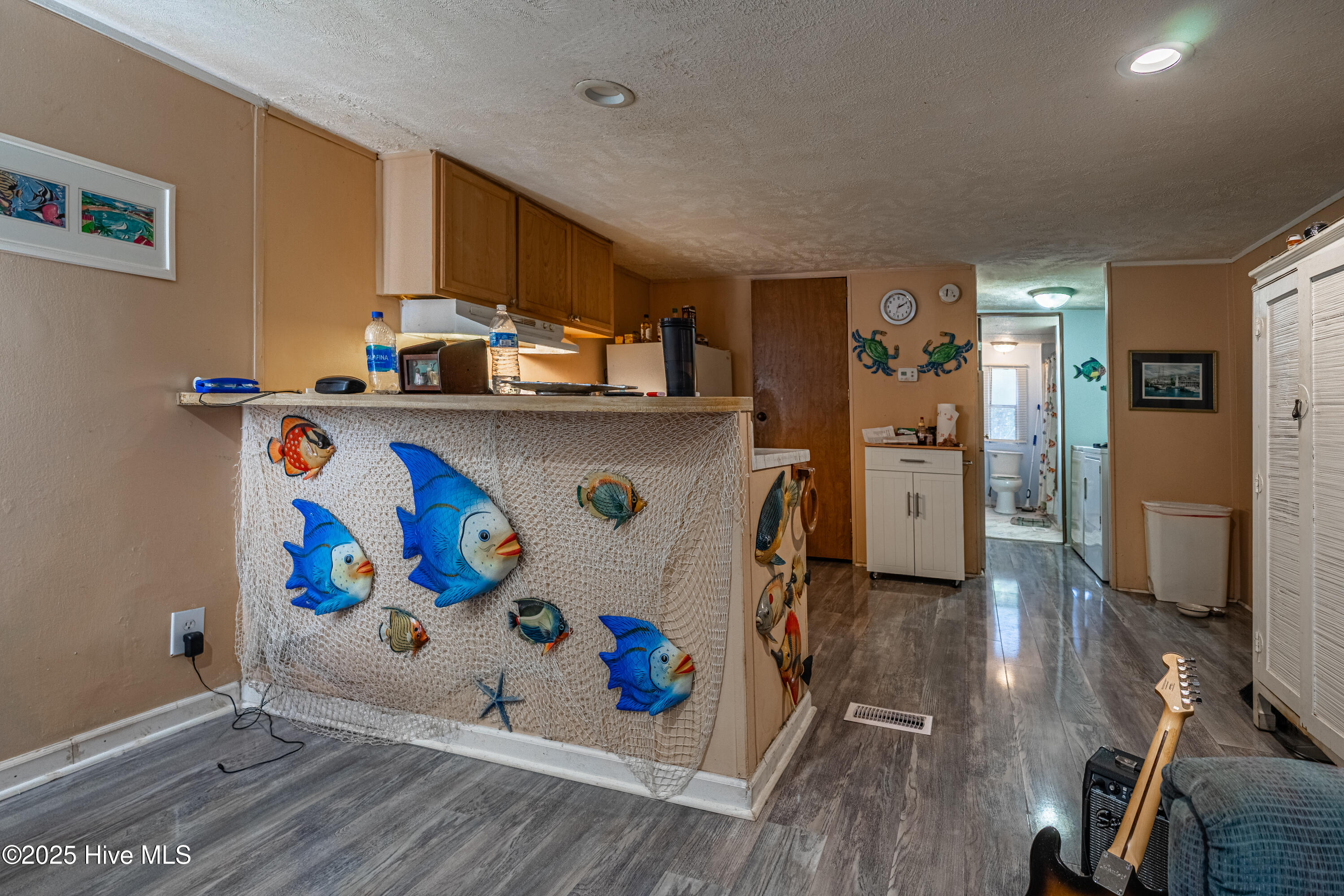 100538170 | Photo 15