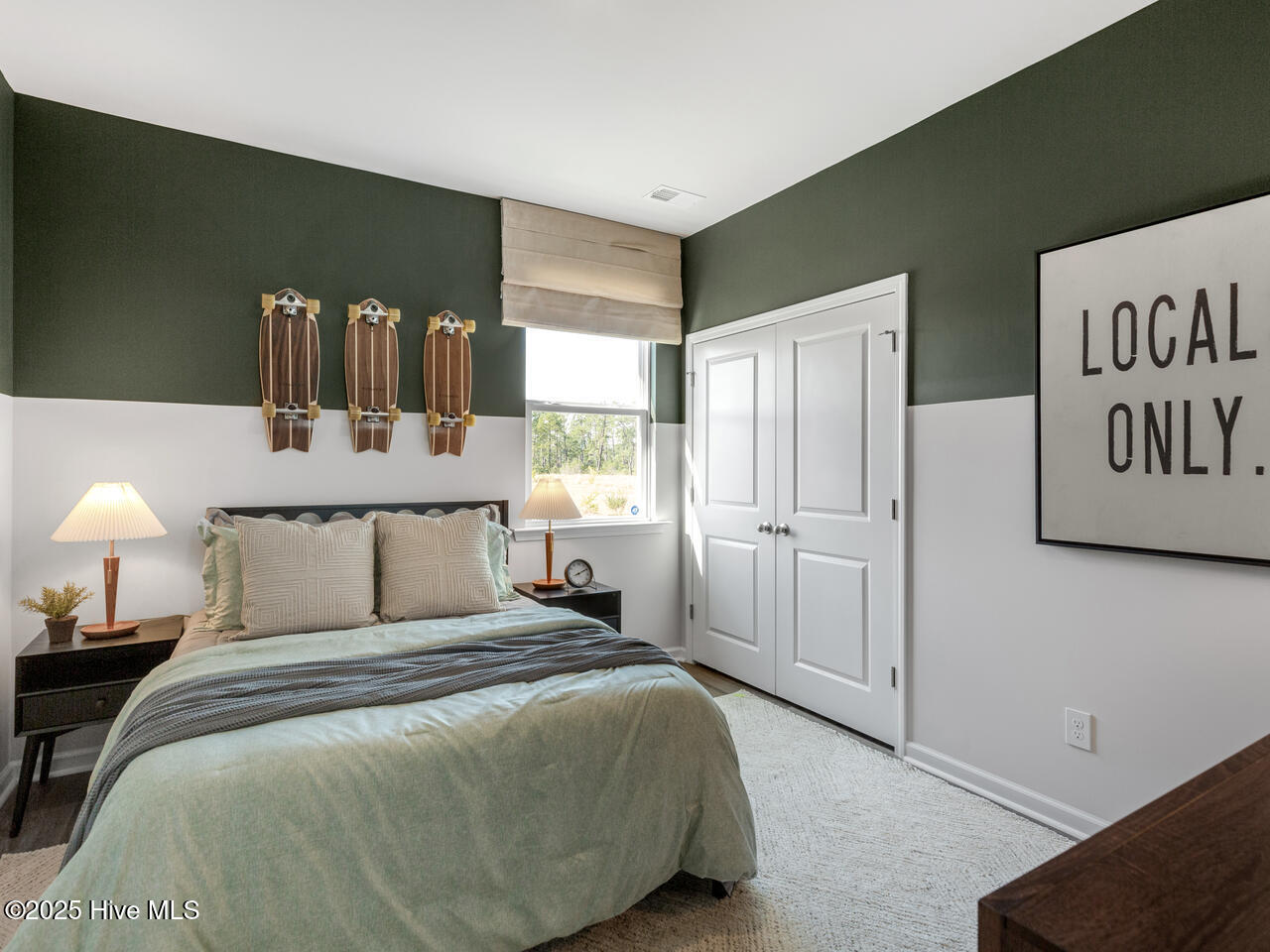 100548403 | Photo 28