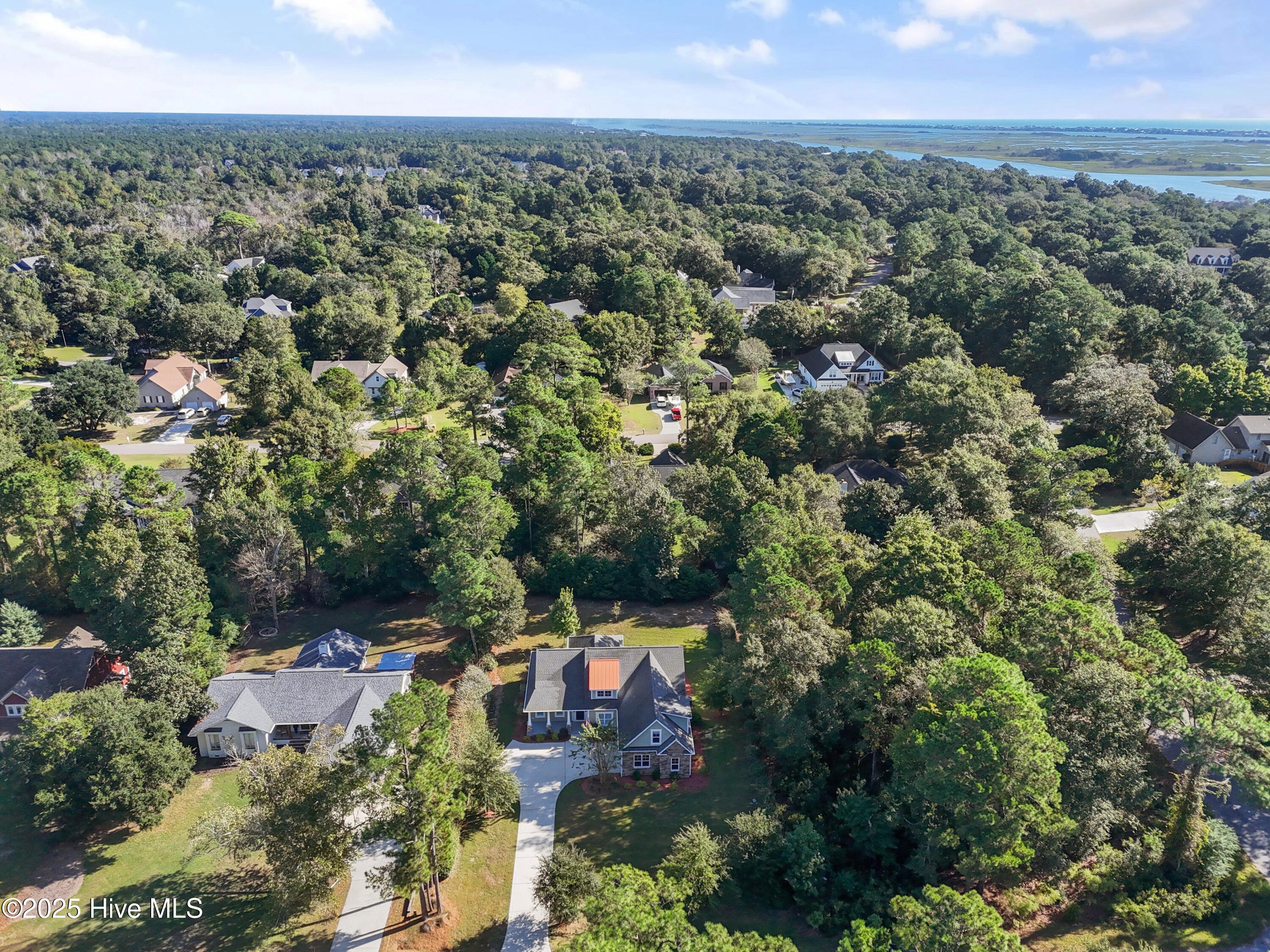 100534757 | Photo 47