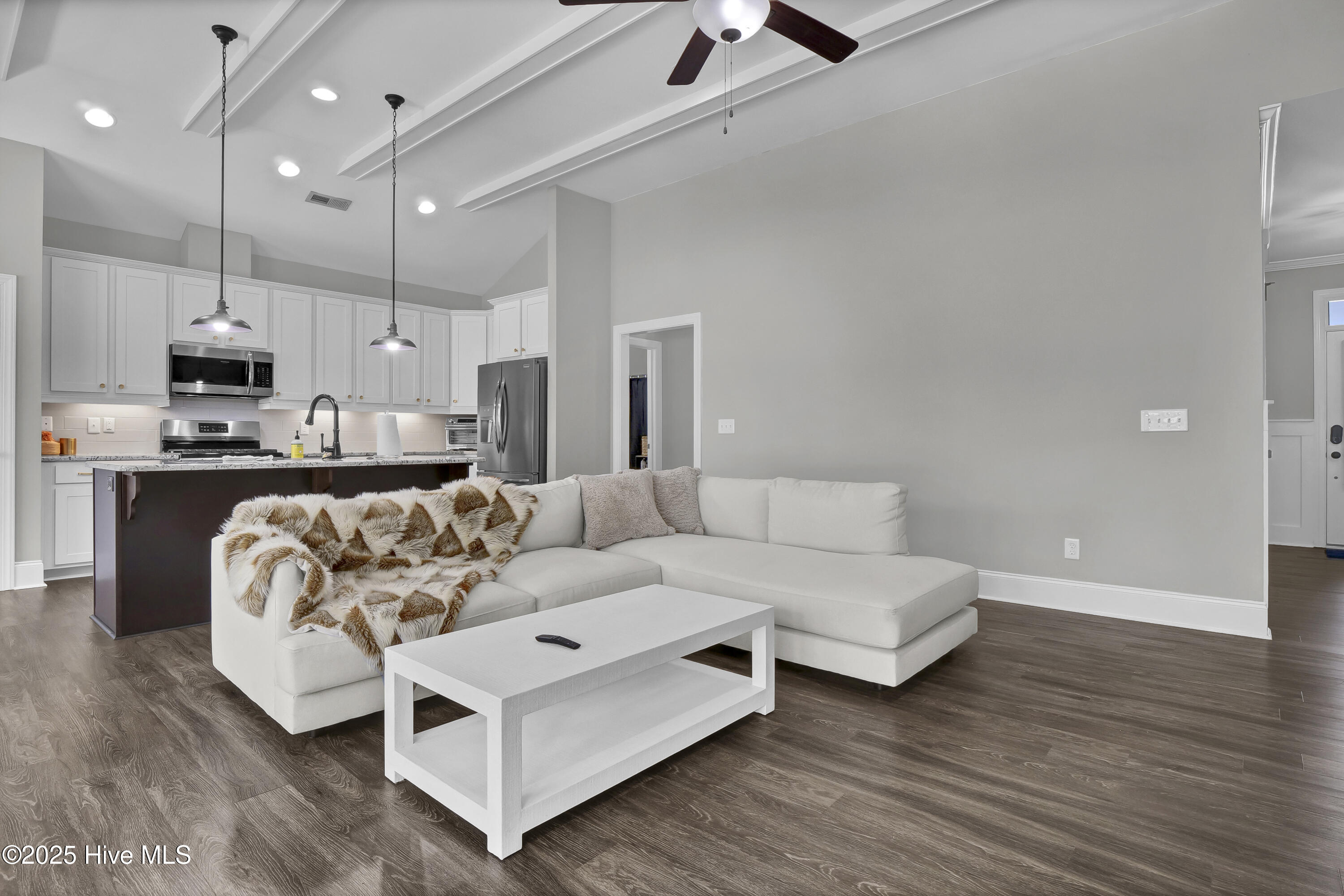444 Yucca Lane, Wilmington, NC 28412 – photo 3: LR DR Open
