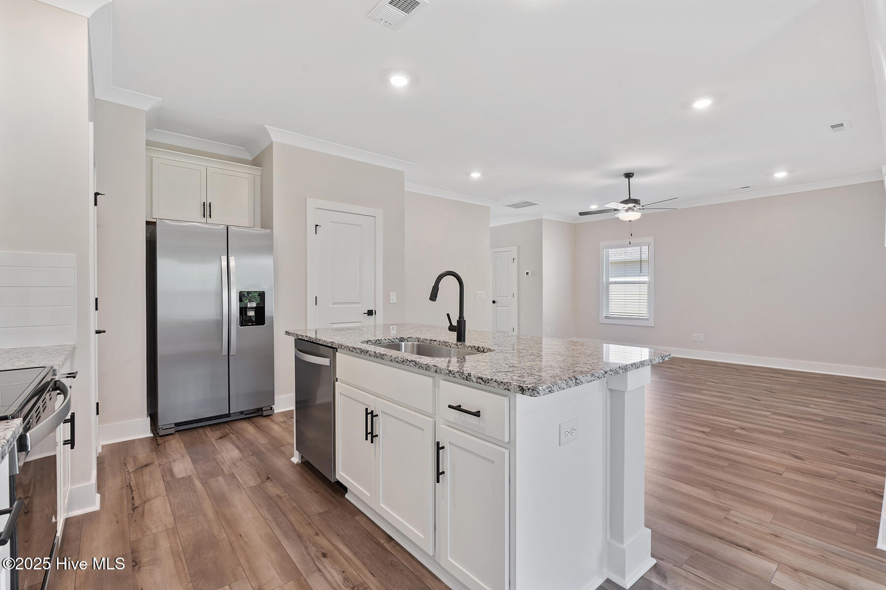 113 Umbrella Palm Drive, Hampstead, NC, 28443