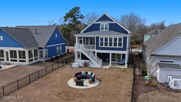 100555681 | Photo 74