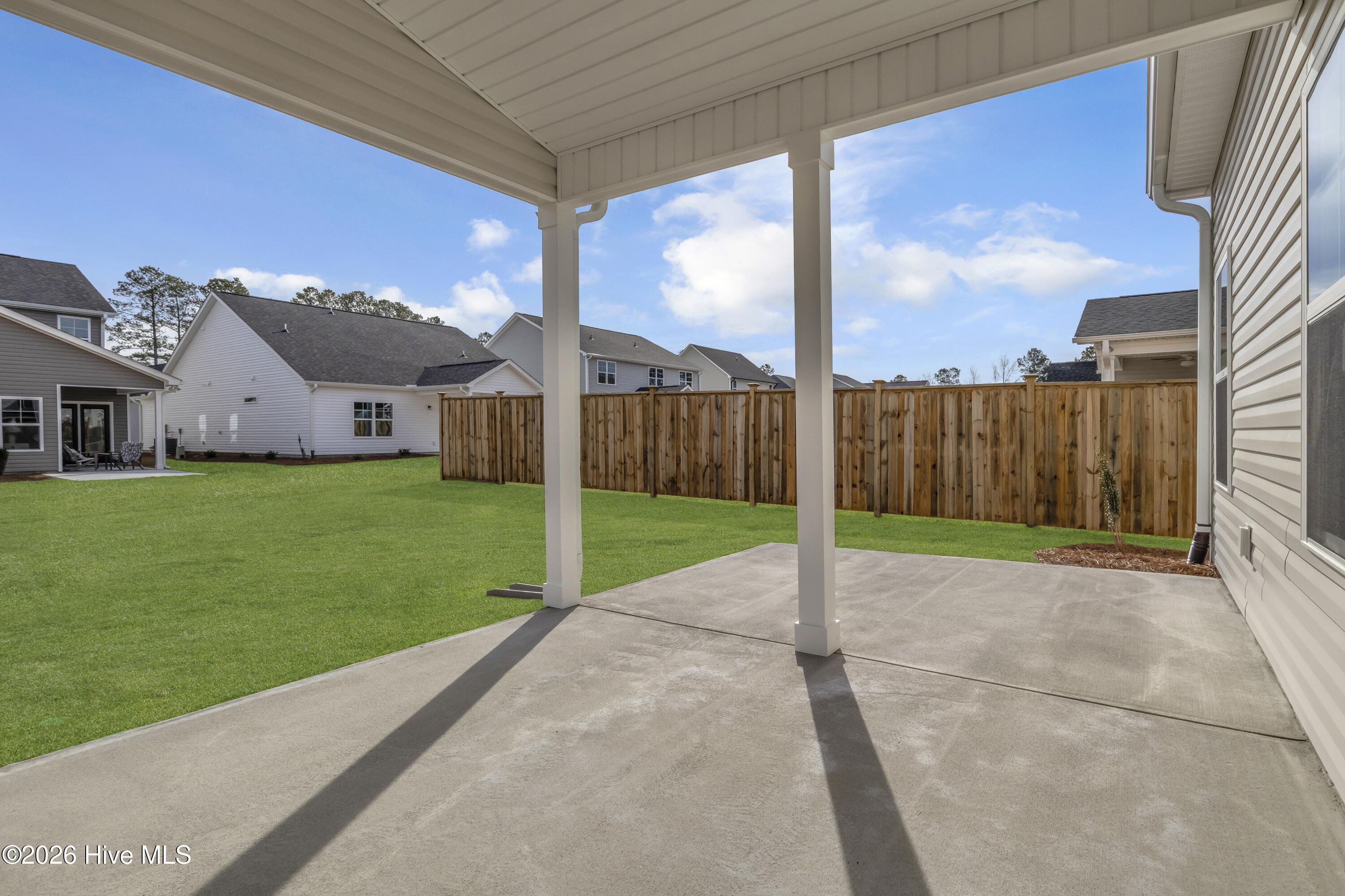 100552791 | Photo 59