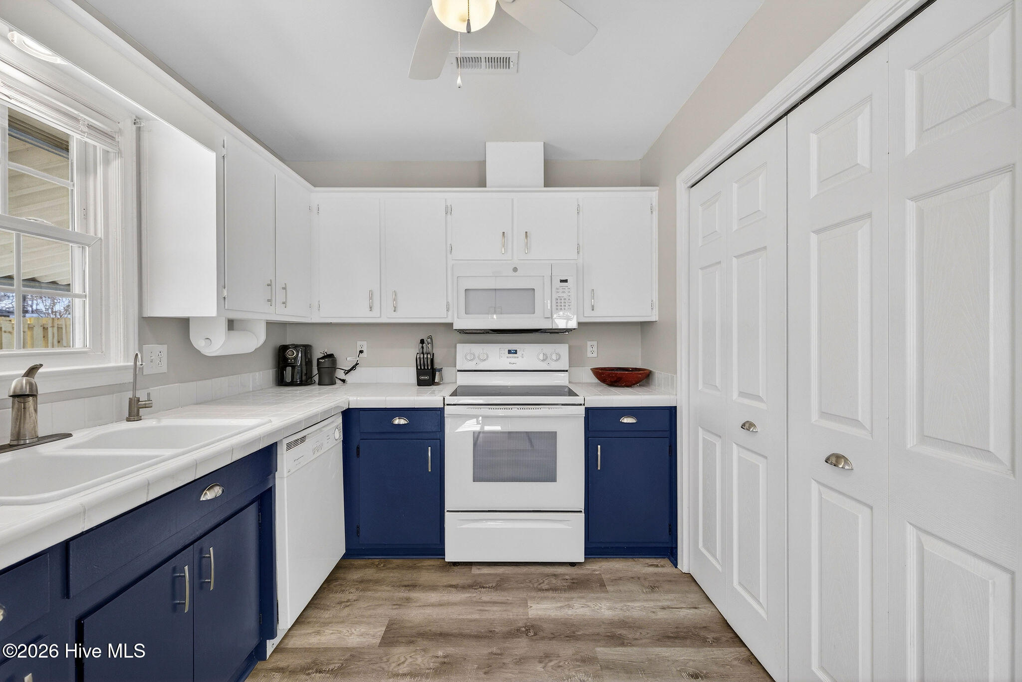 100555588 | Photo 13