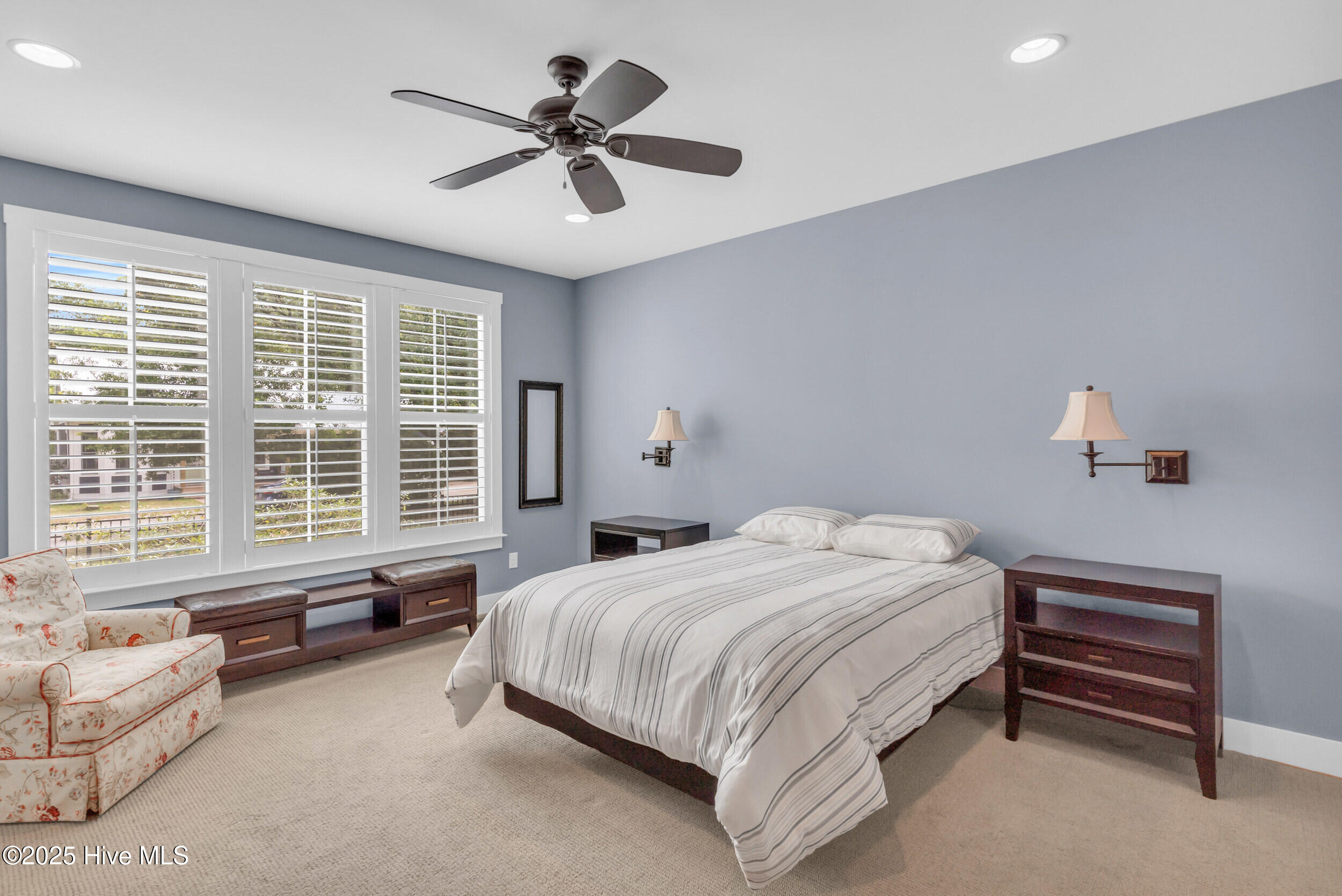 100516979 | Photo 19