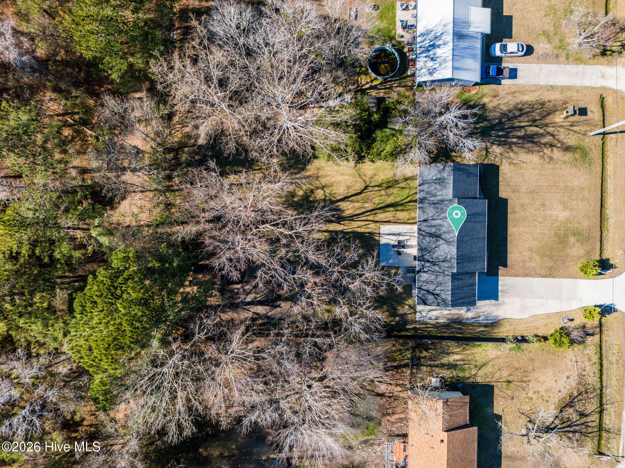 100548180 | Photo 36