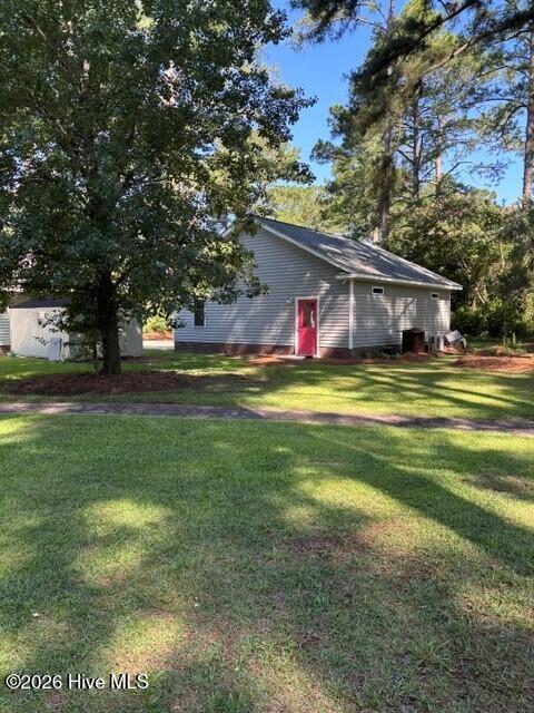 Detached Garage