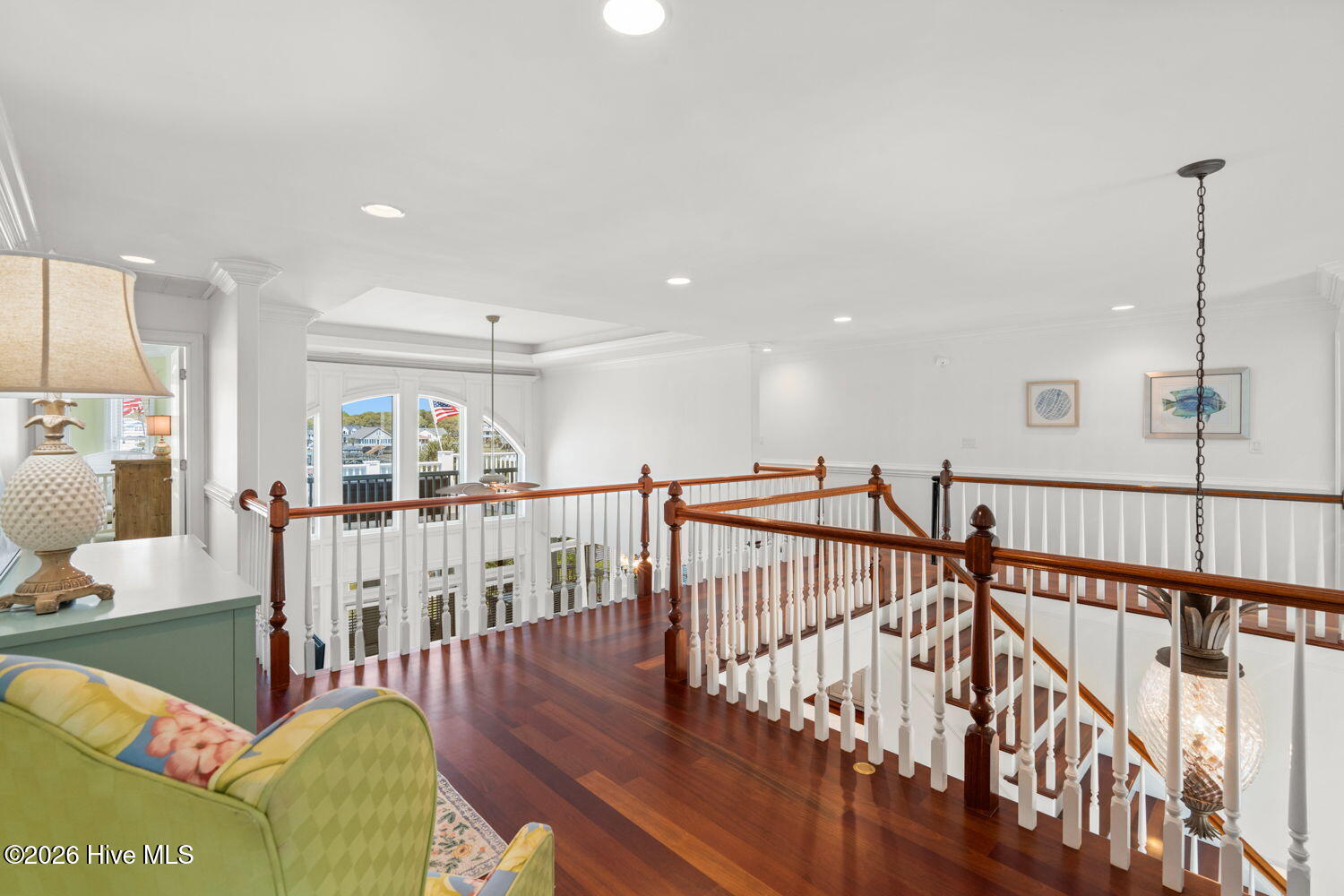 100566570 | Photo 54