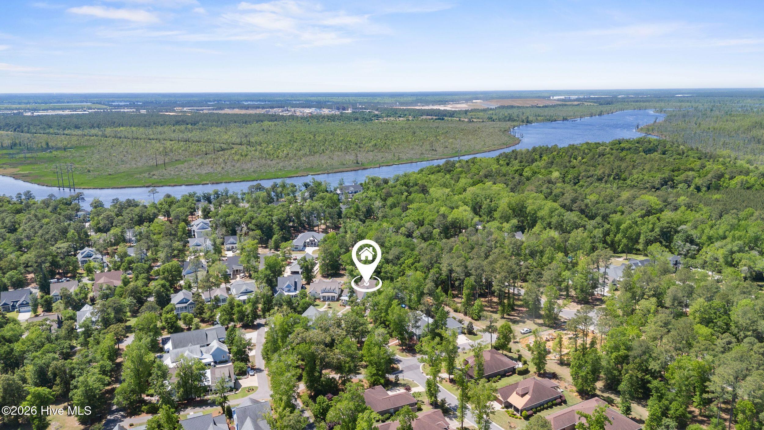 100569354 | Photo 76