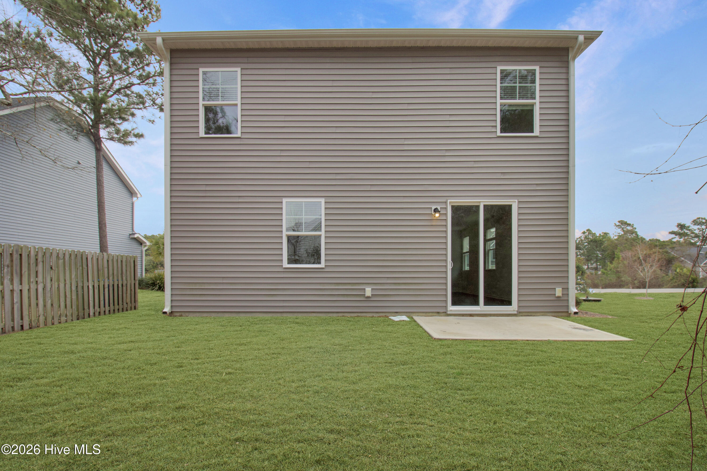 100544791 | Photo 14