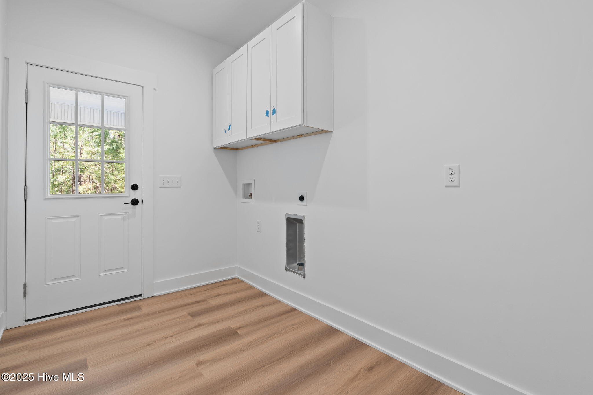 100518606 | Photo 17