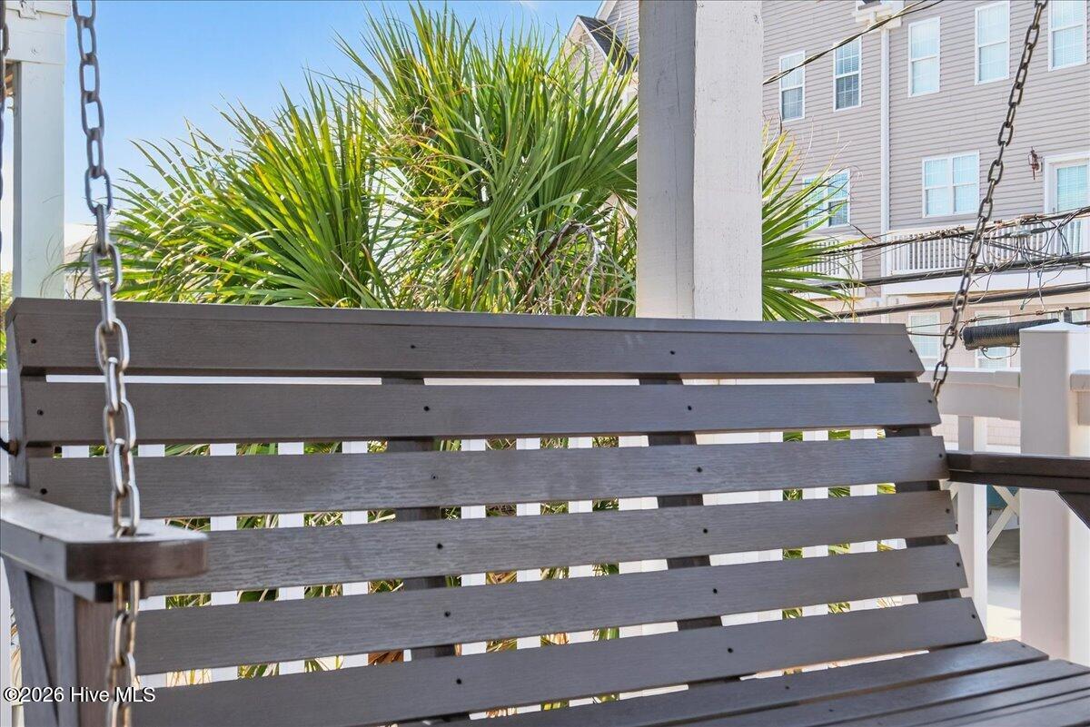 100549293 | Photo 73