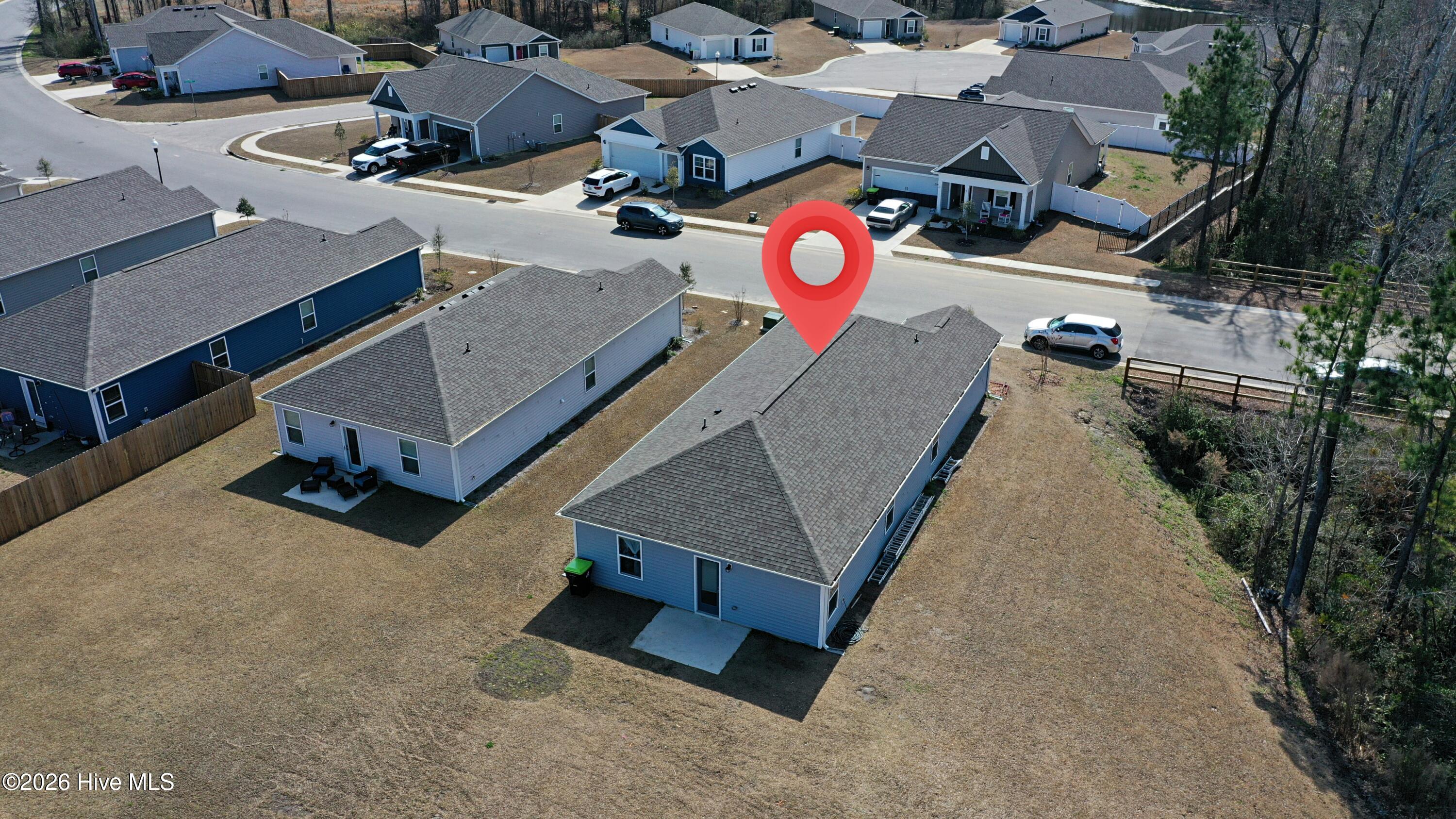 100558474 | Photo 34