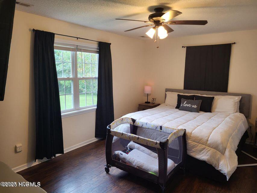 100543882 | Photo 23