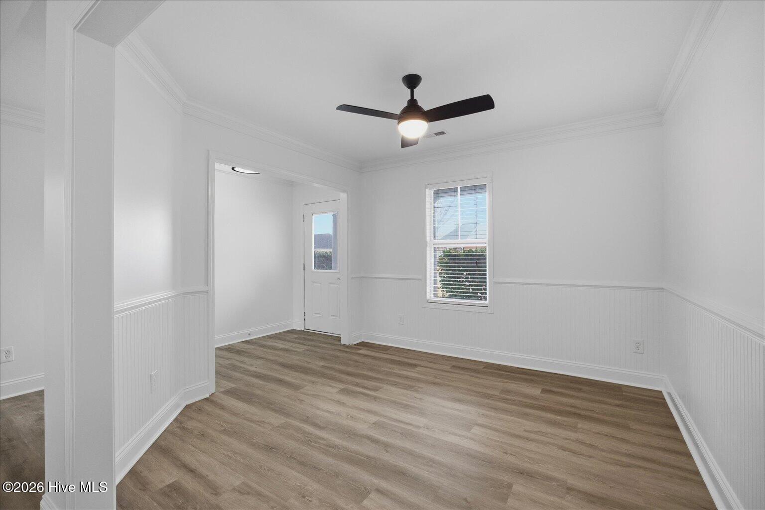 100557430 | Photo 12